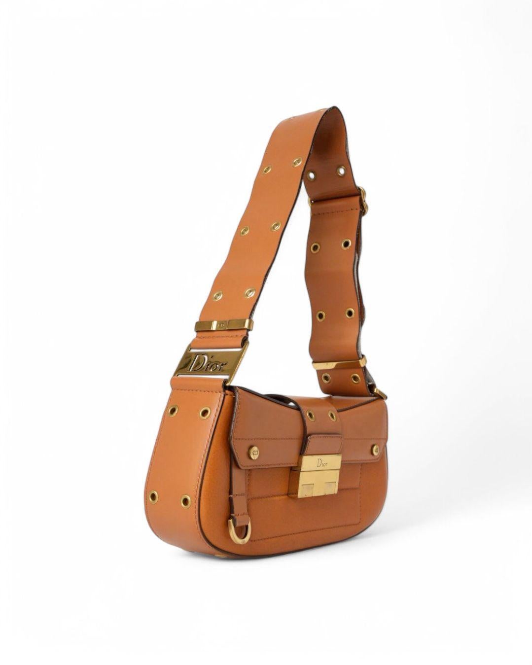 Dior Street Chic Columbus Camel 12