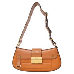 Dior Street Chic Columbus Camel