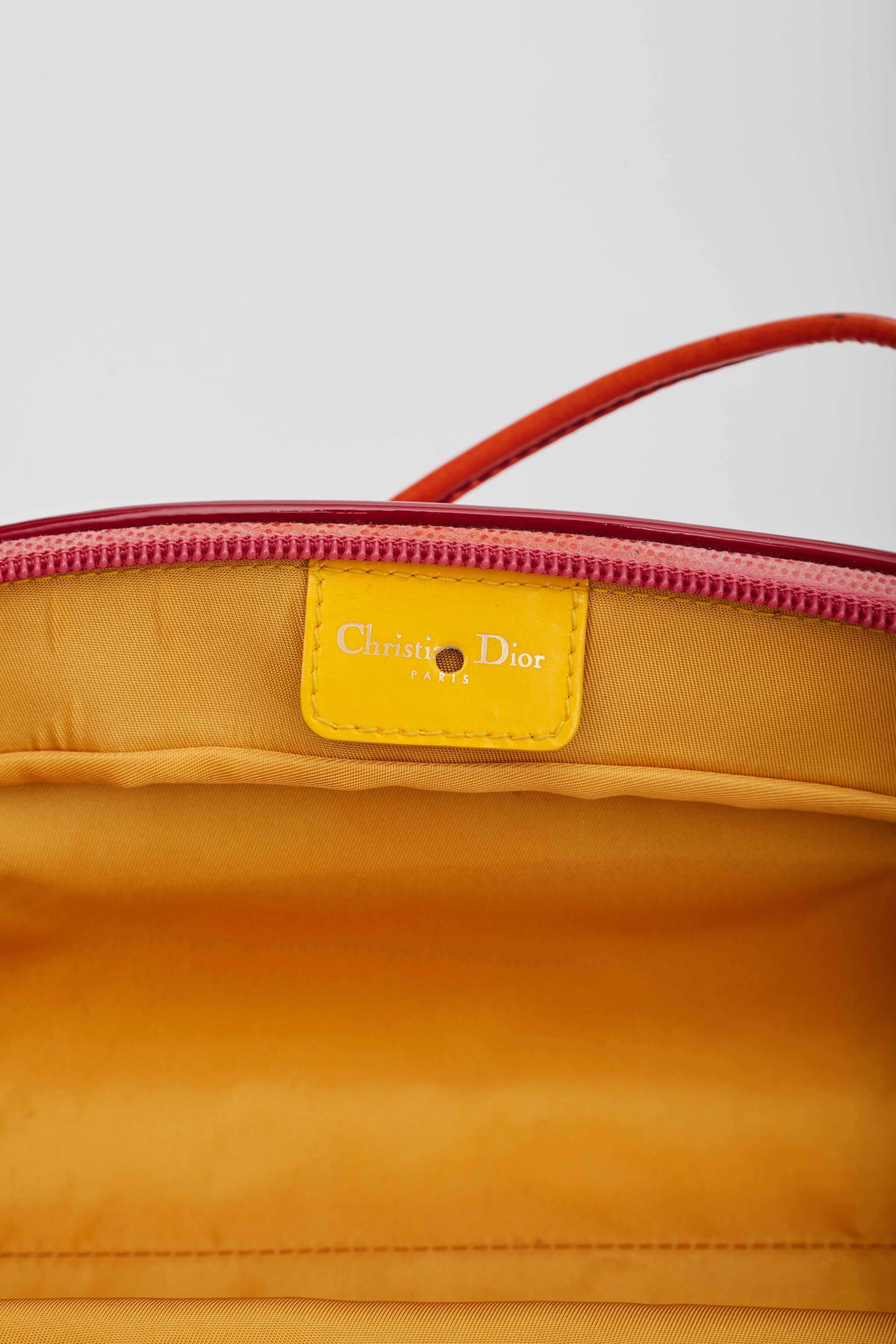Dior Suede Oyster Multi Red Shoulder Bag For Sale 3