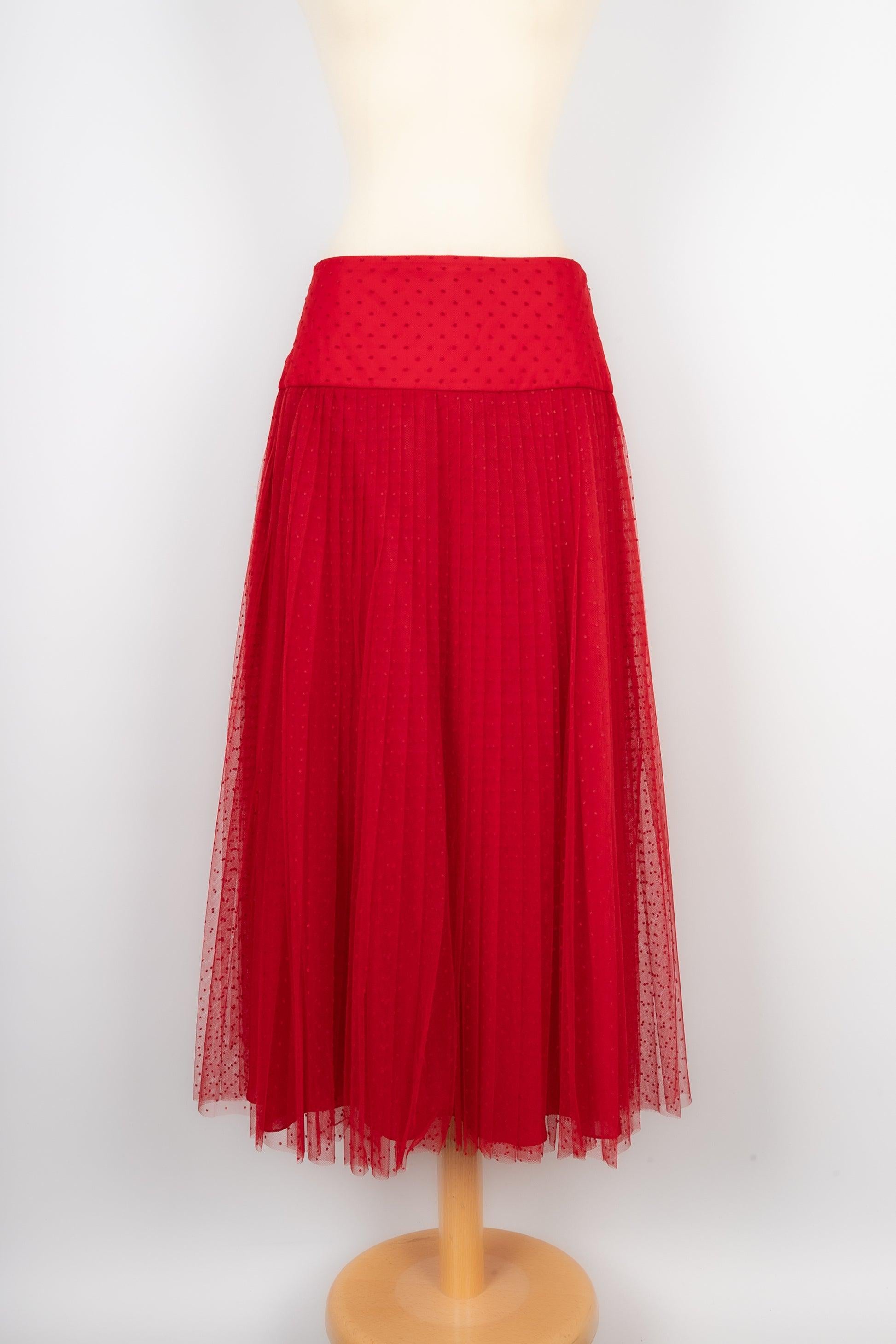 Dior Swiss Dot Long Red Tulle Skirt In Excellent Condition For Sale In SAINT-OUEN-SUR-SEINE, FR