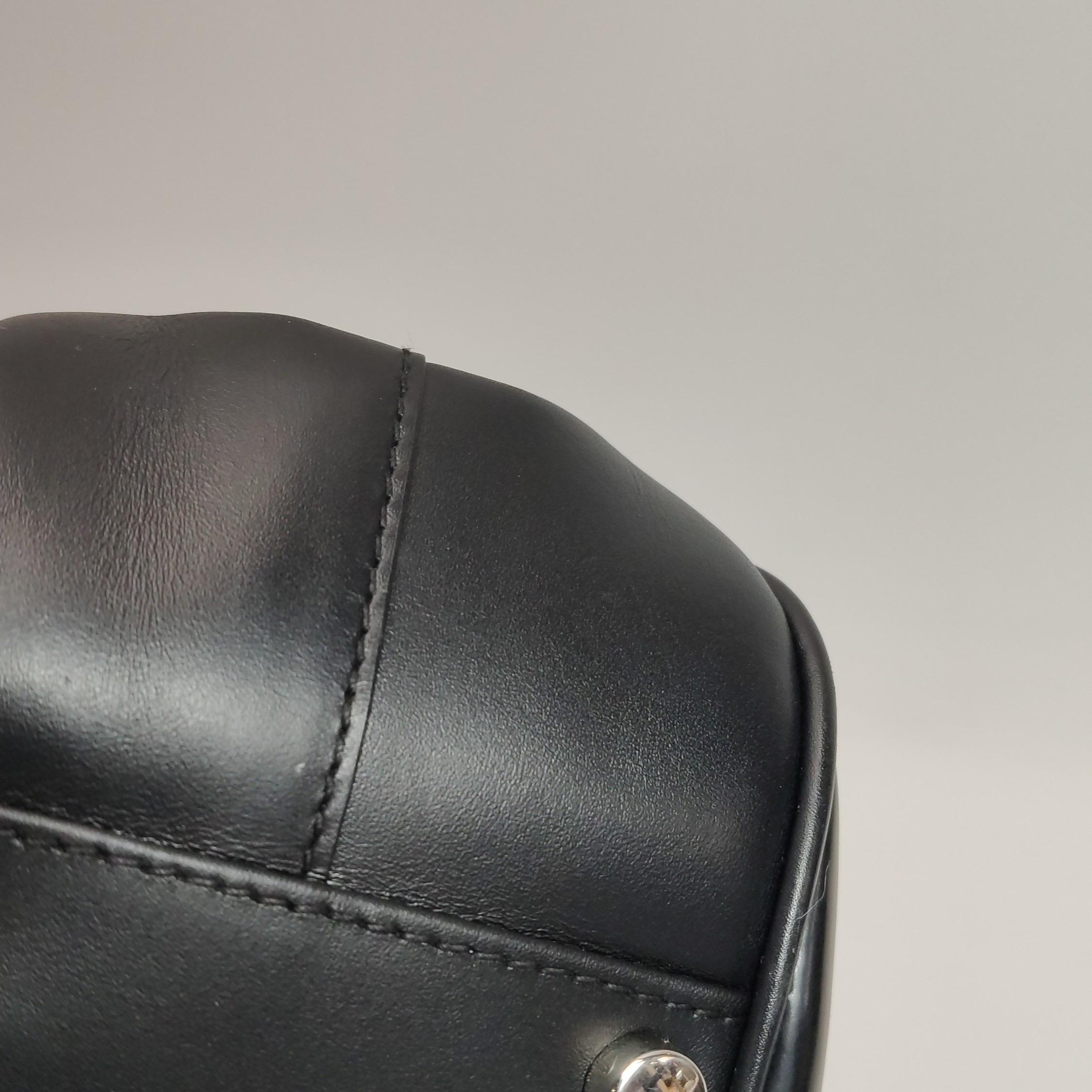 Dior Top Handle Saddle Bag Black Smooth Shiny Calfskin Leather in vendita 3