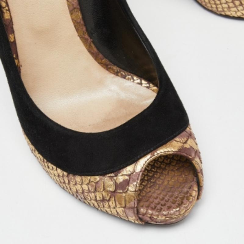 Dior Tri Farbe Wildleder und Python Peep Toe Pumps Größe 38 (Schwarz) im Angebot
