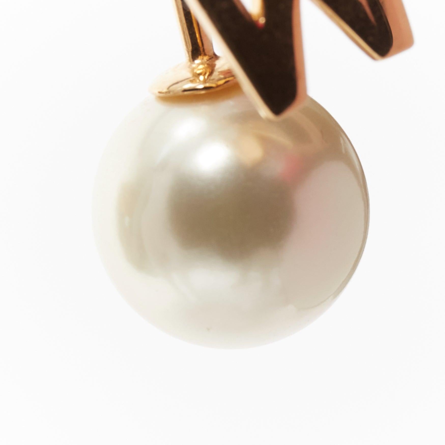 DIOR Tribales gold metal Letter W faux pearl dangling pin earring single 1