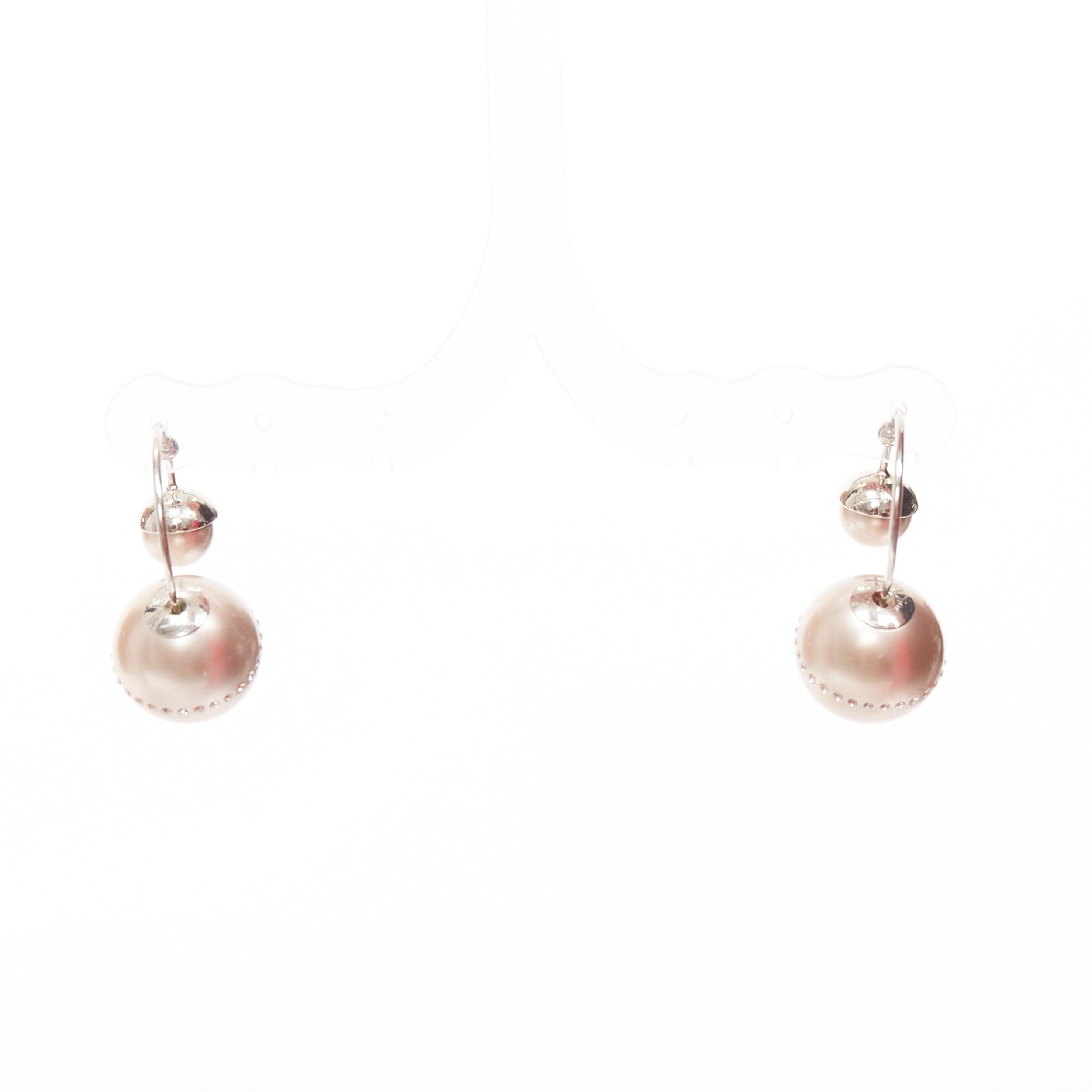 DIOR Tribales Orecchini a perno con perle finte rosa pealescente e cristalli orbitali Coppia In condizioni ottime in vendita a Hong Kong, NT