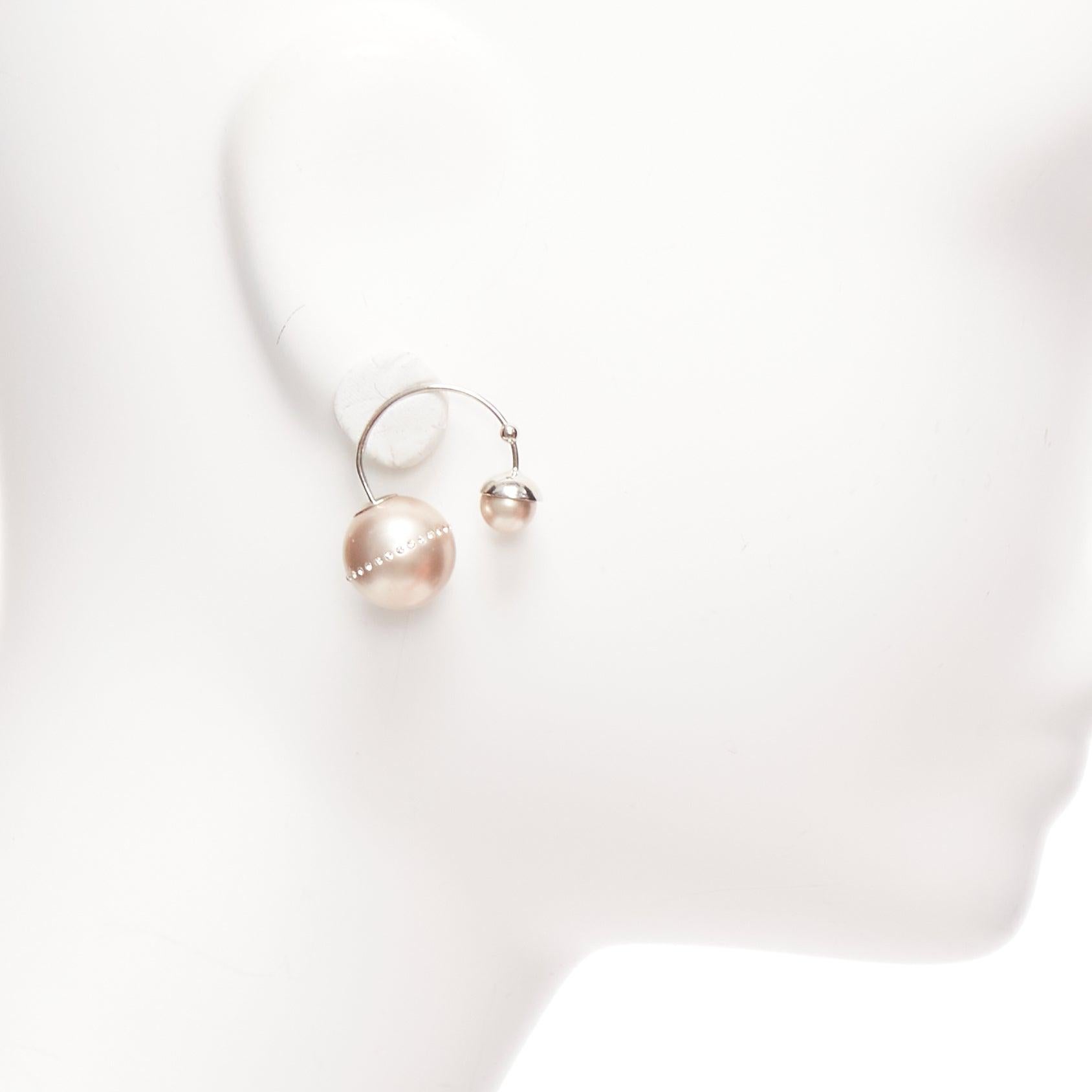 Donna DIOR Tribales Orecchini a perno con perle finte rosa pealescente e cristalli orbitali Coppia in vendita