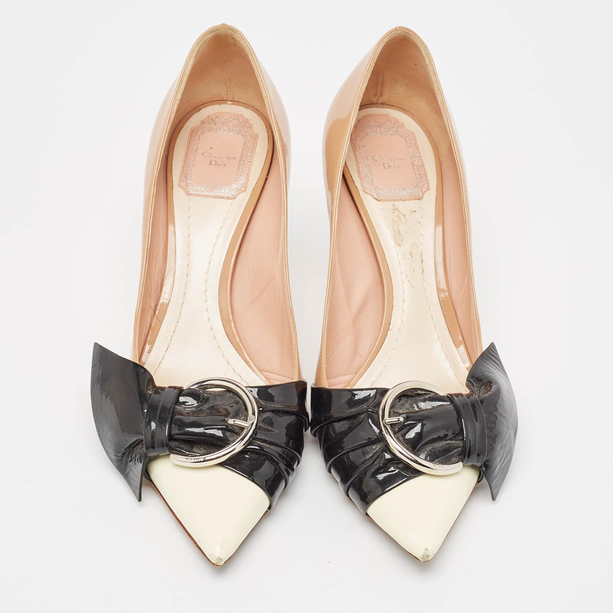 Beige Dior Tricolor Patent Leather Buckle Bow Pointed Toe Pumps Size 40 For Sale