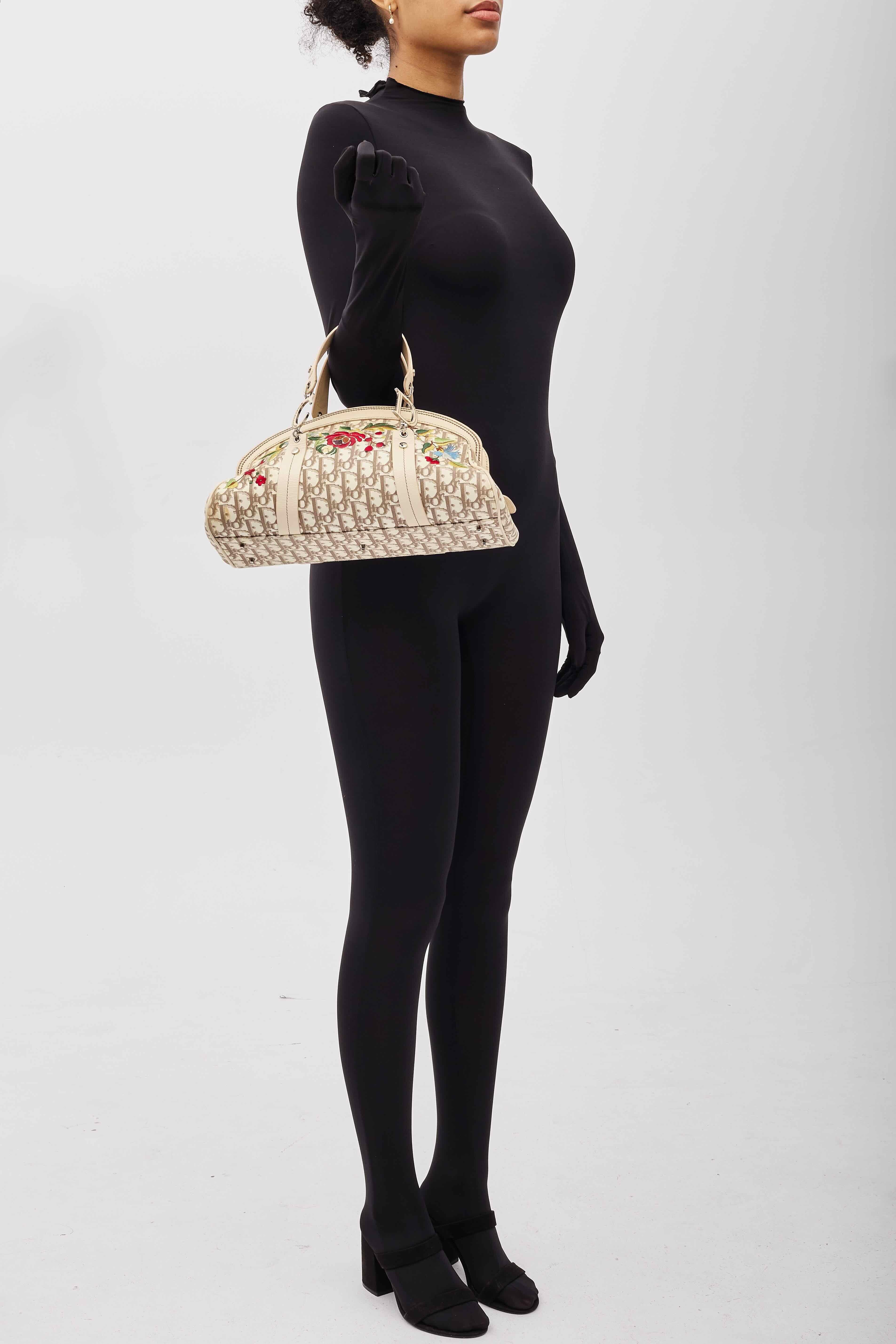 Dior Trotter Diorissimo Bowlingtasche mit Blumenmuster im Angebot 7