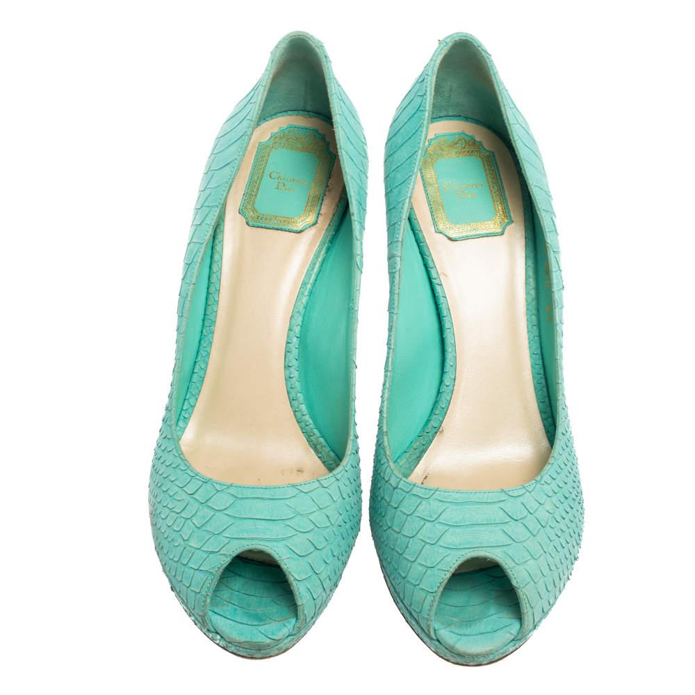 Dior Turquoise Python Embossed Leather Miss Dior Peep-Toe Pumps Size 41 In Good Condition For Sale In Dubai, Al Qouz 2