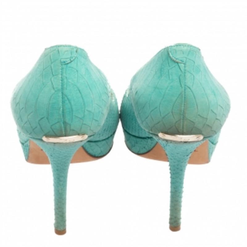 Escarpins Peep-Toe en cuir Miss Dior turquoise embossé python Taille 41 en vente 2