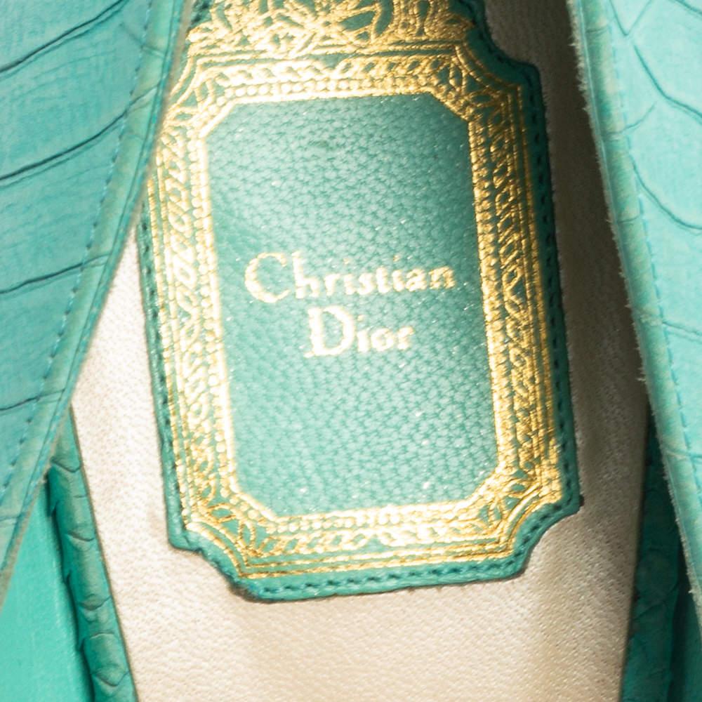 Miss Dior - Escarpins à bout ouvert en cuir embossé python turquoise, taille 41 en vente 2