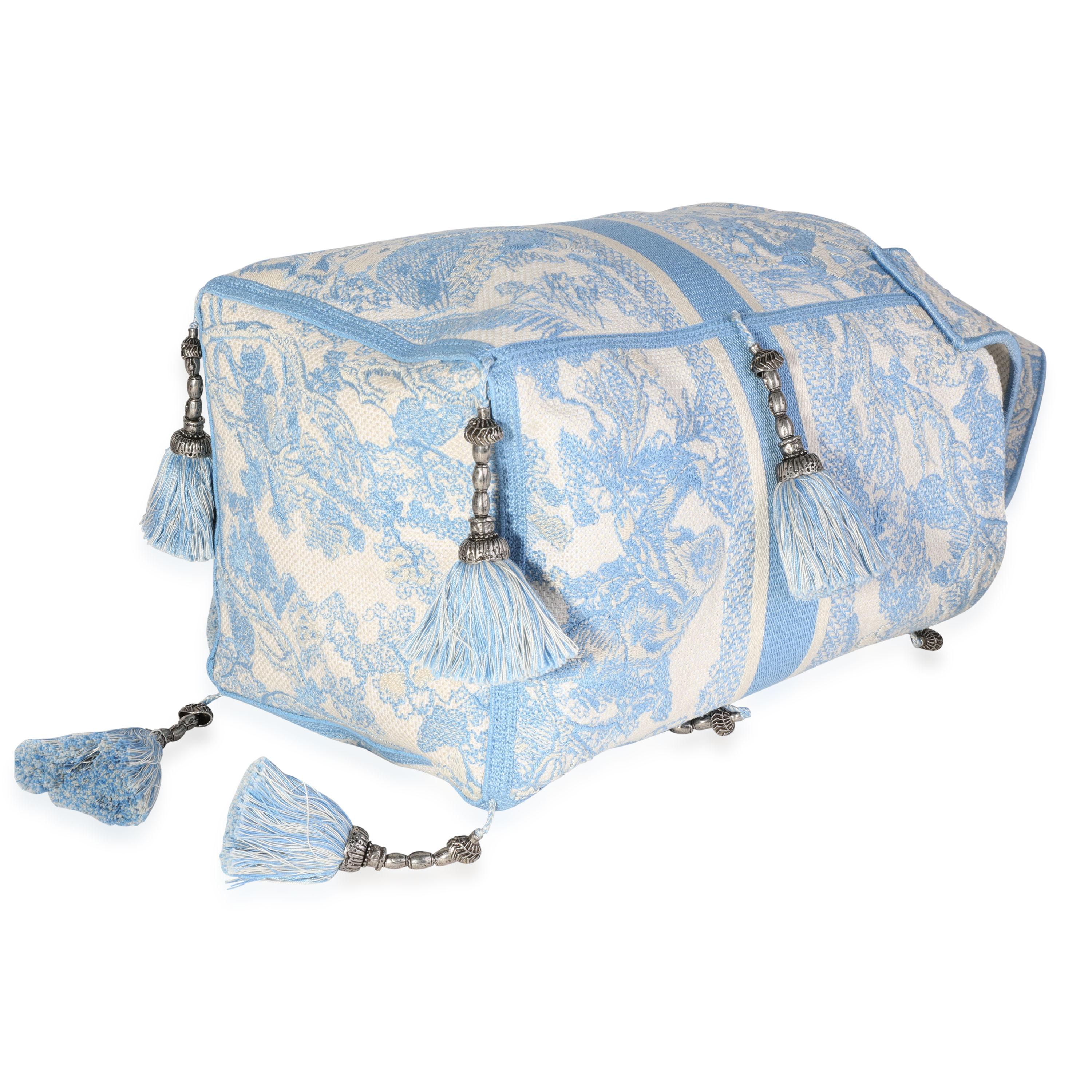 Borsa Dior turchese con ricamo Toile de Jouy D. A. In condizioni ottime a New York, NY