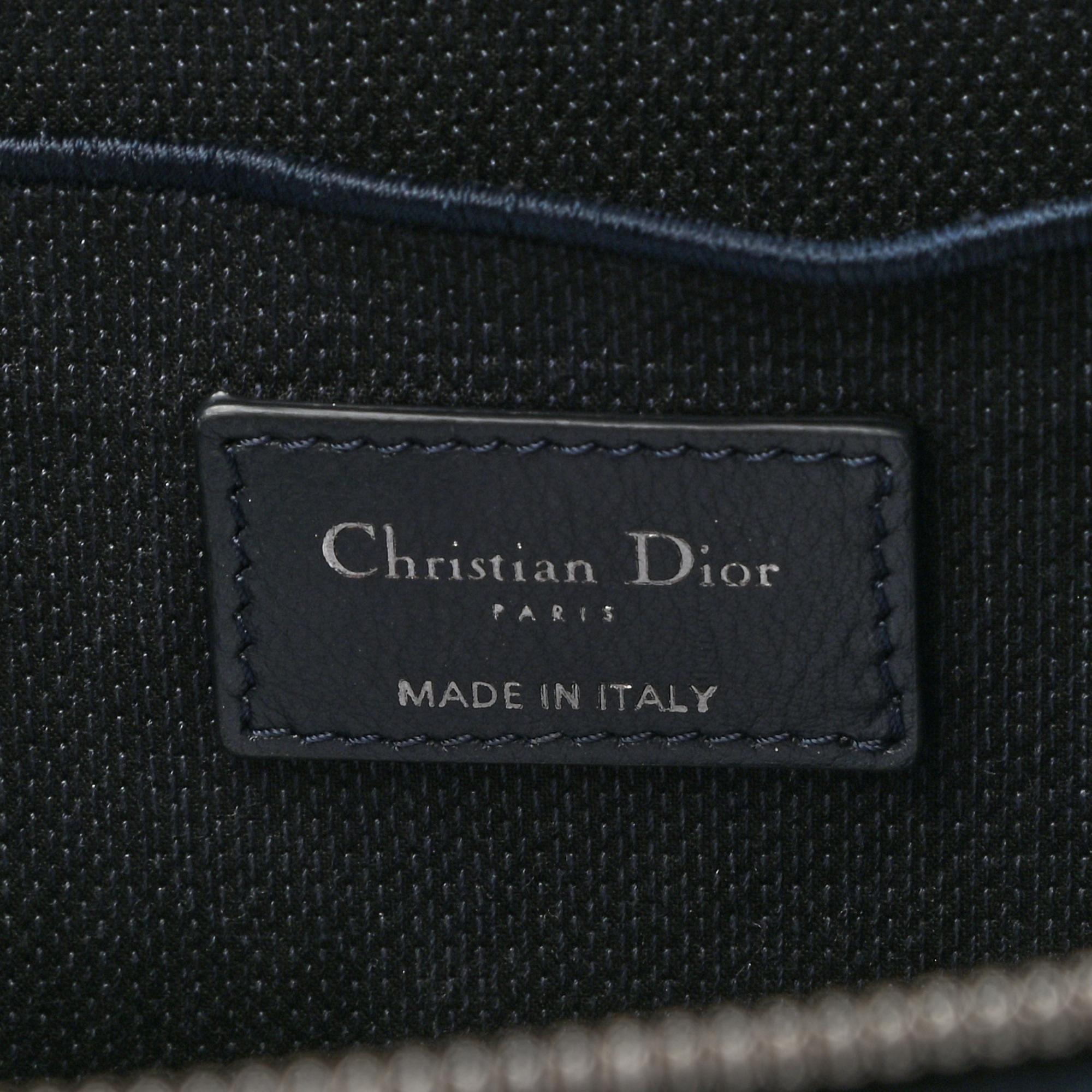 Dior Velvet Cannage Diortravel Vanity Case Blue (2020) In Good Condition In Montreal, Quebec