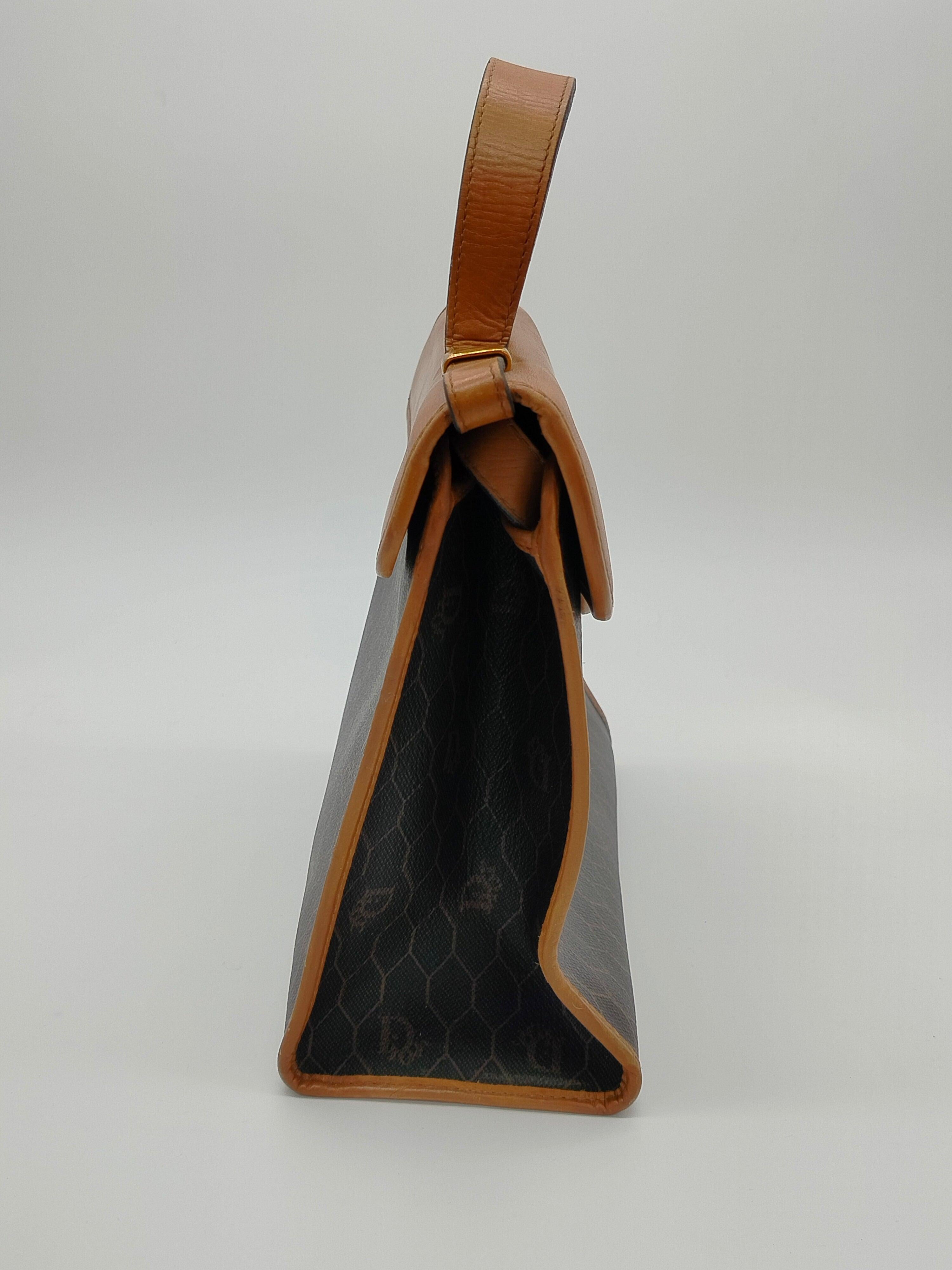 Dior Vintage Crossbody Bag by Mark Bohan - '80s In Excellent Condition For Sale In Milano, IT