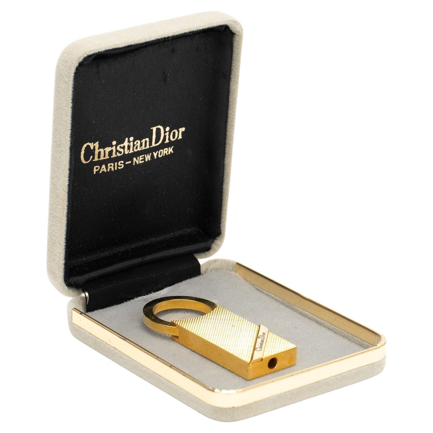 Porte-clés Dior Vintage en plaqué or en vente