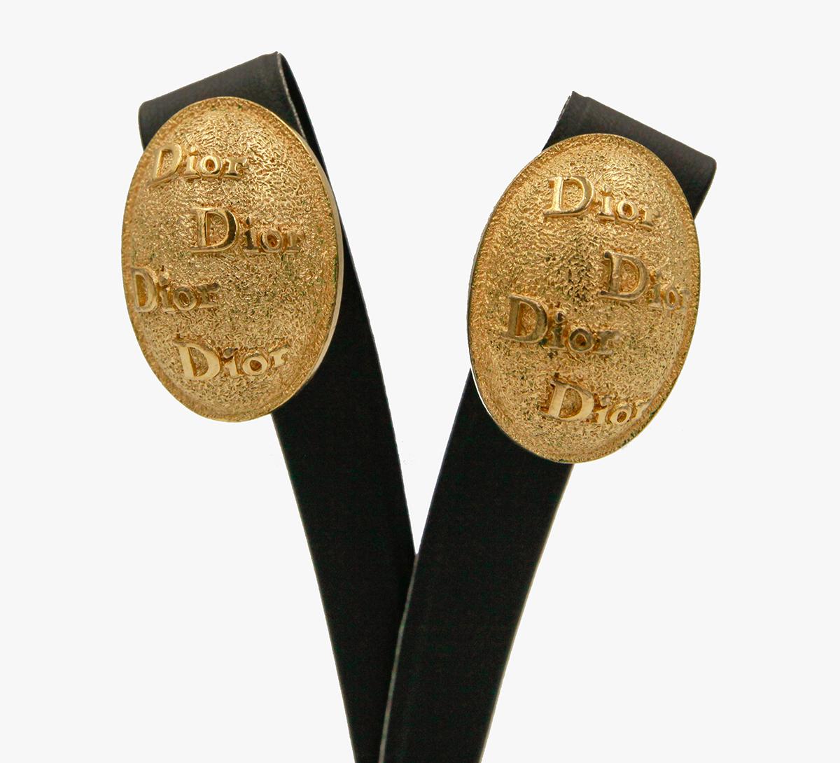 Dior Vintage Monogramm-Ohrclips mit Monogramm, 1970er Jahre im Angebot 2