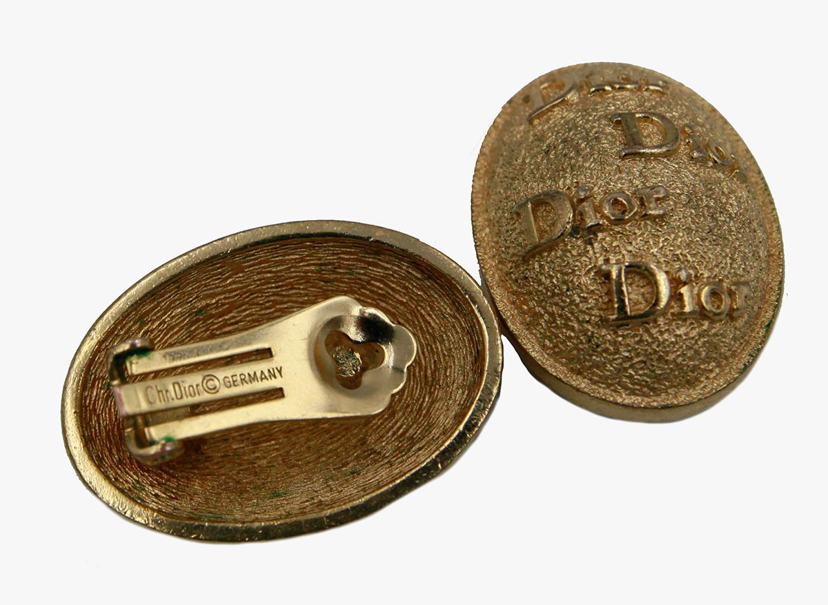 Dior Vintage Monogramm-Ohrclips mit Monogramm, 1970er Jahre im Angebot 4