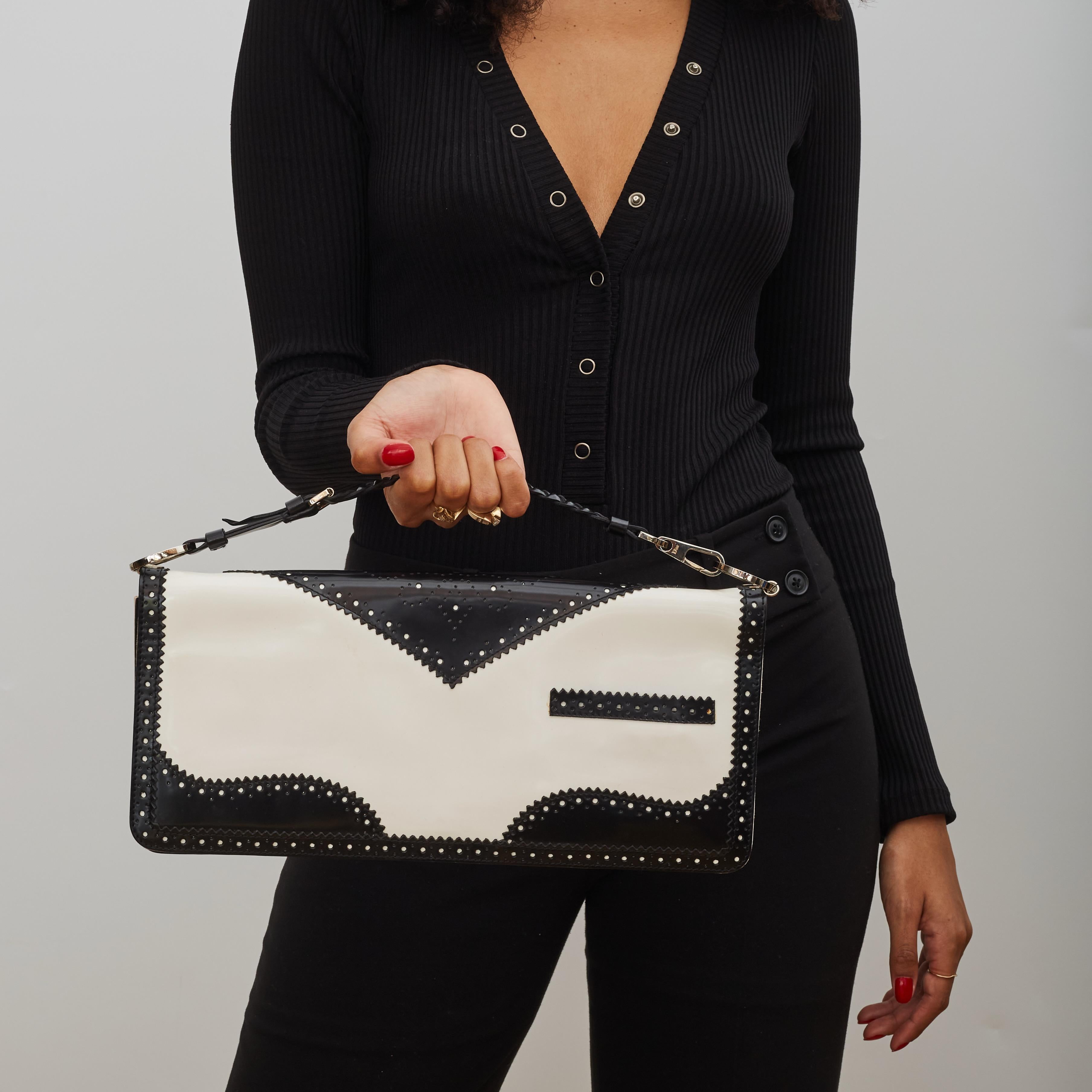 Dior Vintage Patent Black White D’trick Bag (2003) For Sale 2