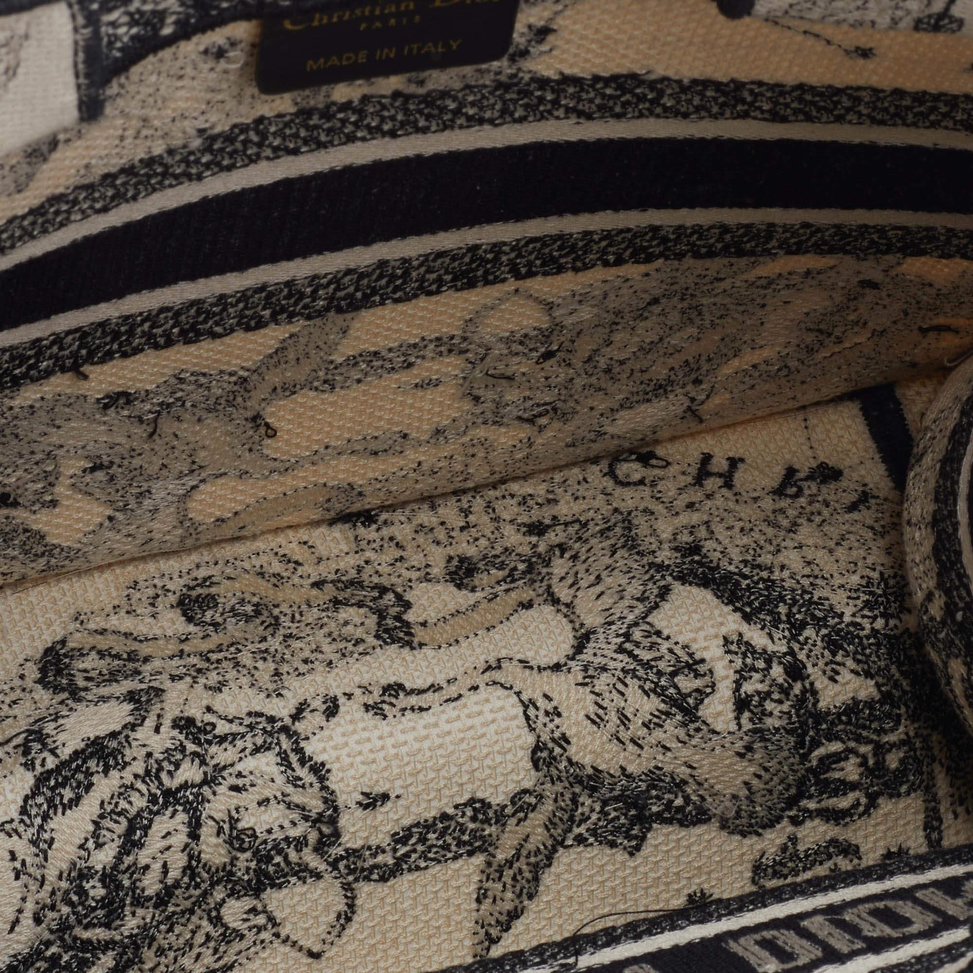 Women's Dior White/Black Canvas Zodiac Embroidery Hercules Small Book Tote