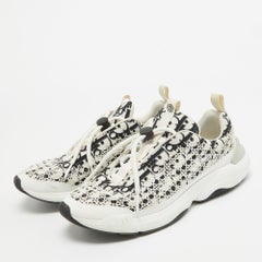 Dior White/Black Printed Fabric B24 Low Top Sneakers Size 42