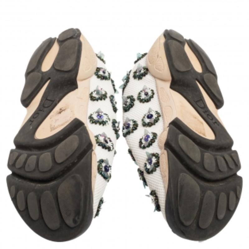 Dior White/Black Sequins Embellished Mesh Fusion Slip-on Sneakers Size 36.5 For Sale 2