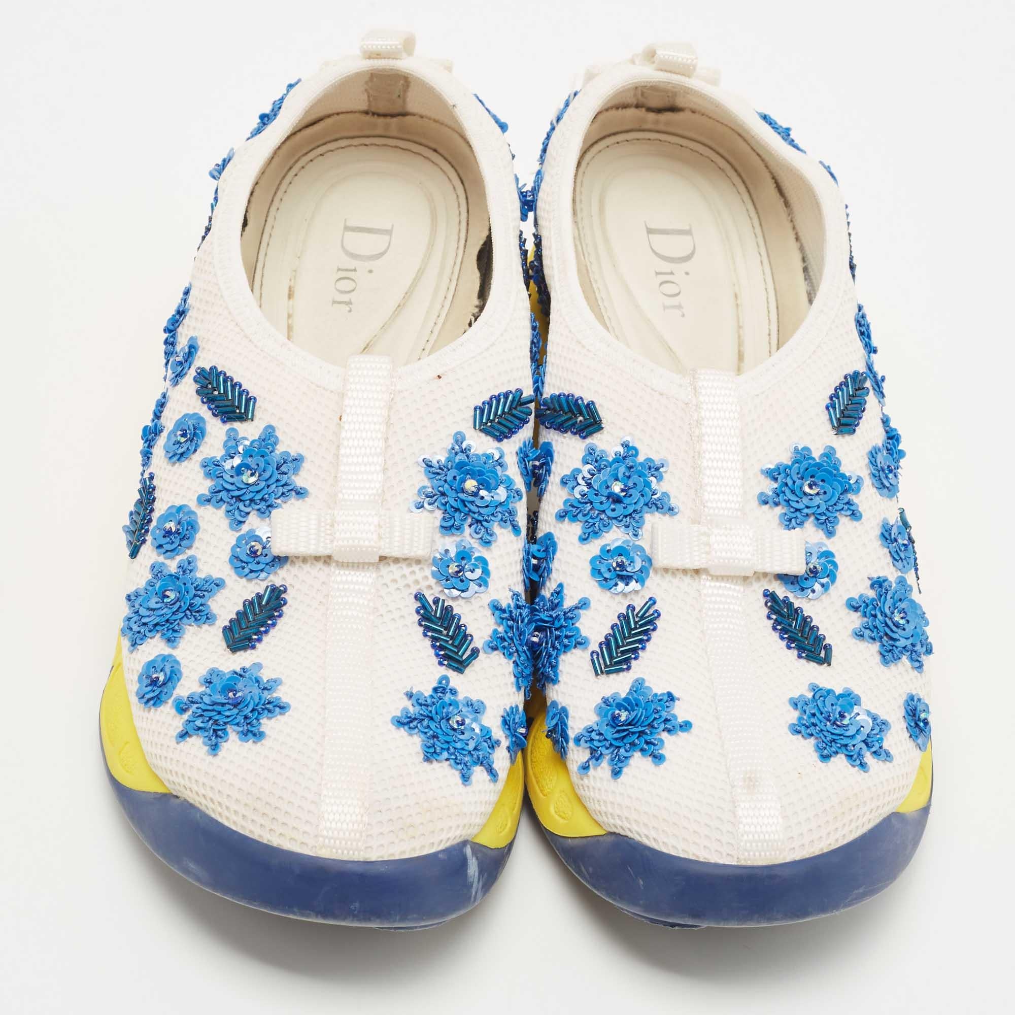 Beige Dior White/Blue Embellished Mesh Fusion Sneakers Size 37 For Sale