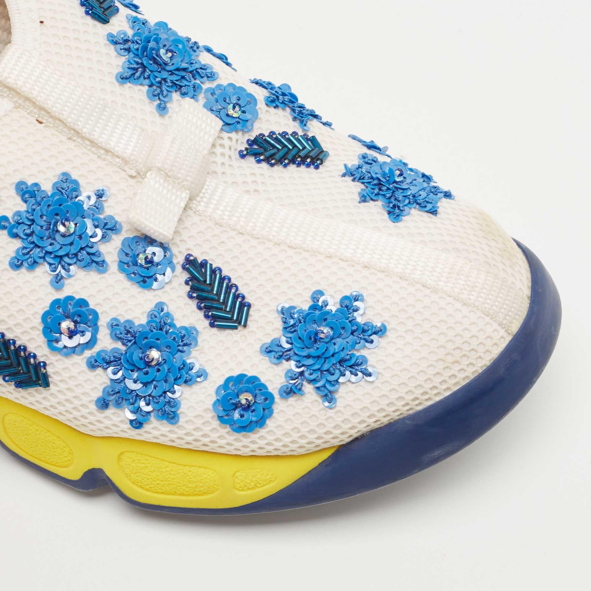 Dior White/Blue Embellished Mesh Fusion Sneakers Size 37 For Sale 2
