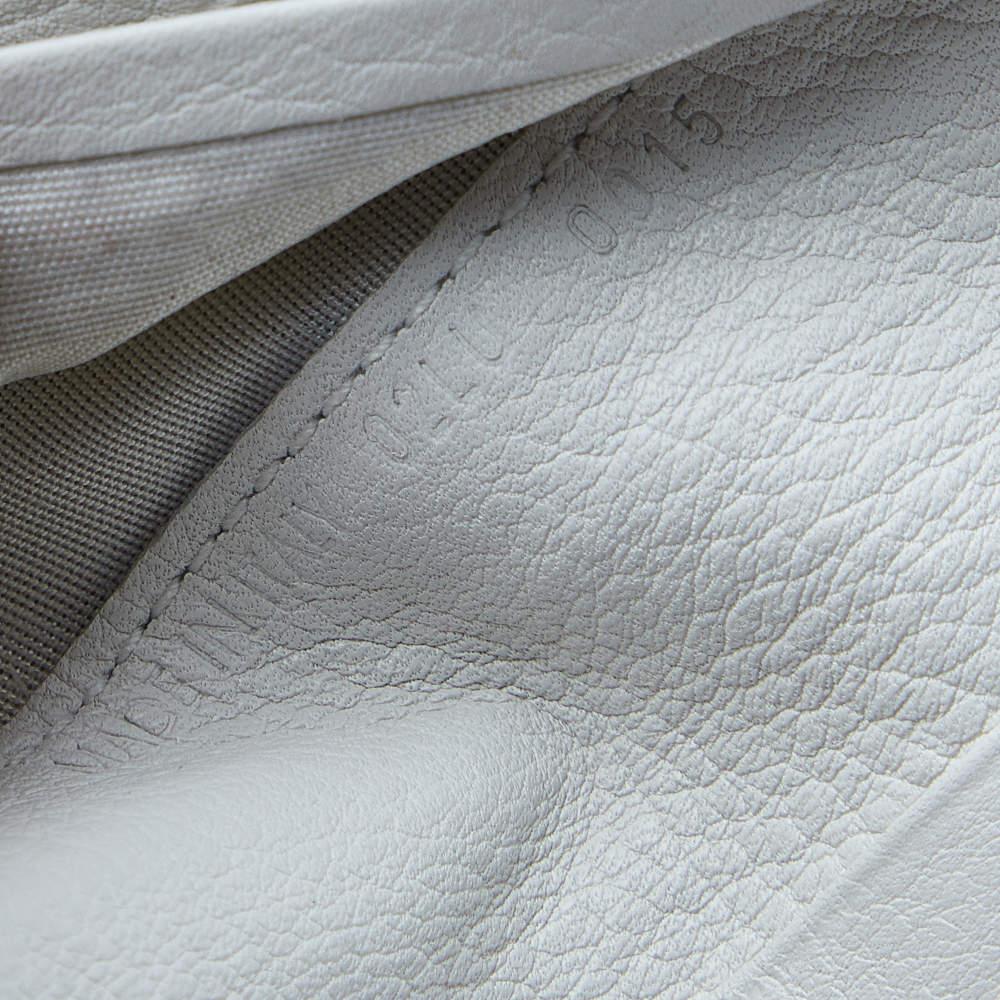 Cartera francesa de piel Cannage blanca Dior 4