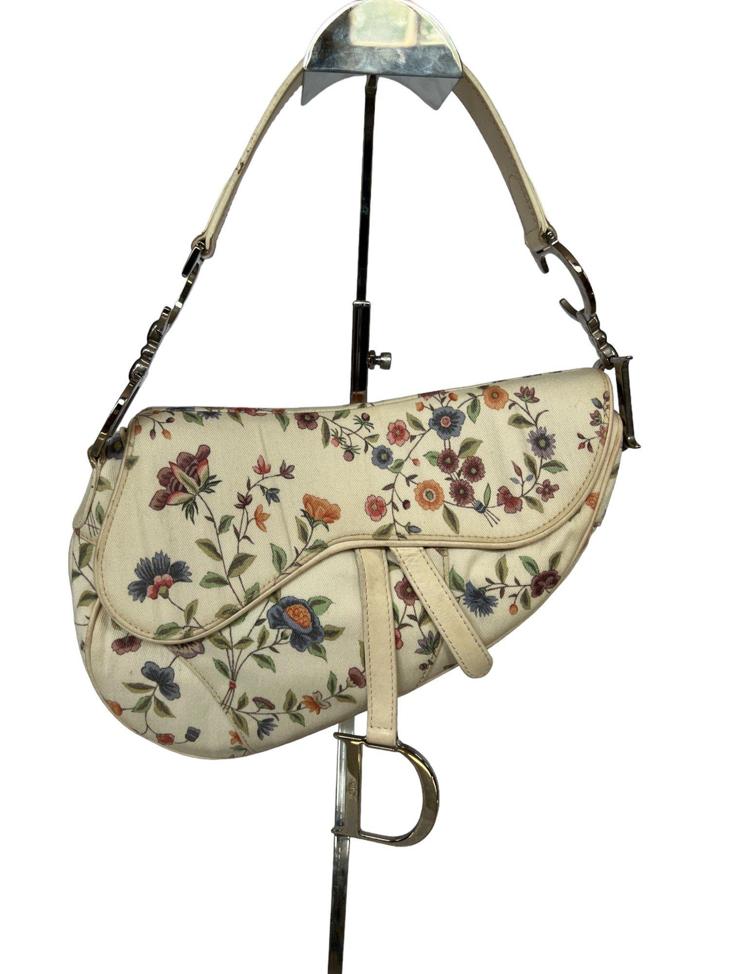 Christian Dior White Canvas Floral Print Mini Saddle Bag In Good Condition For Sale In Montreal, Quebec