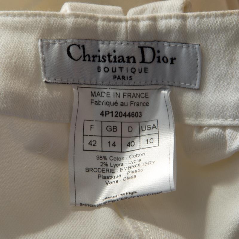Vaqueros acampanados Dior blancos de algodón con lentejuelas bordadas L en Excelente Estado en Dubai, Al Qouz 2
