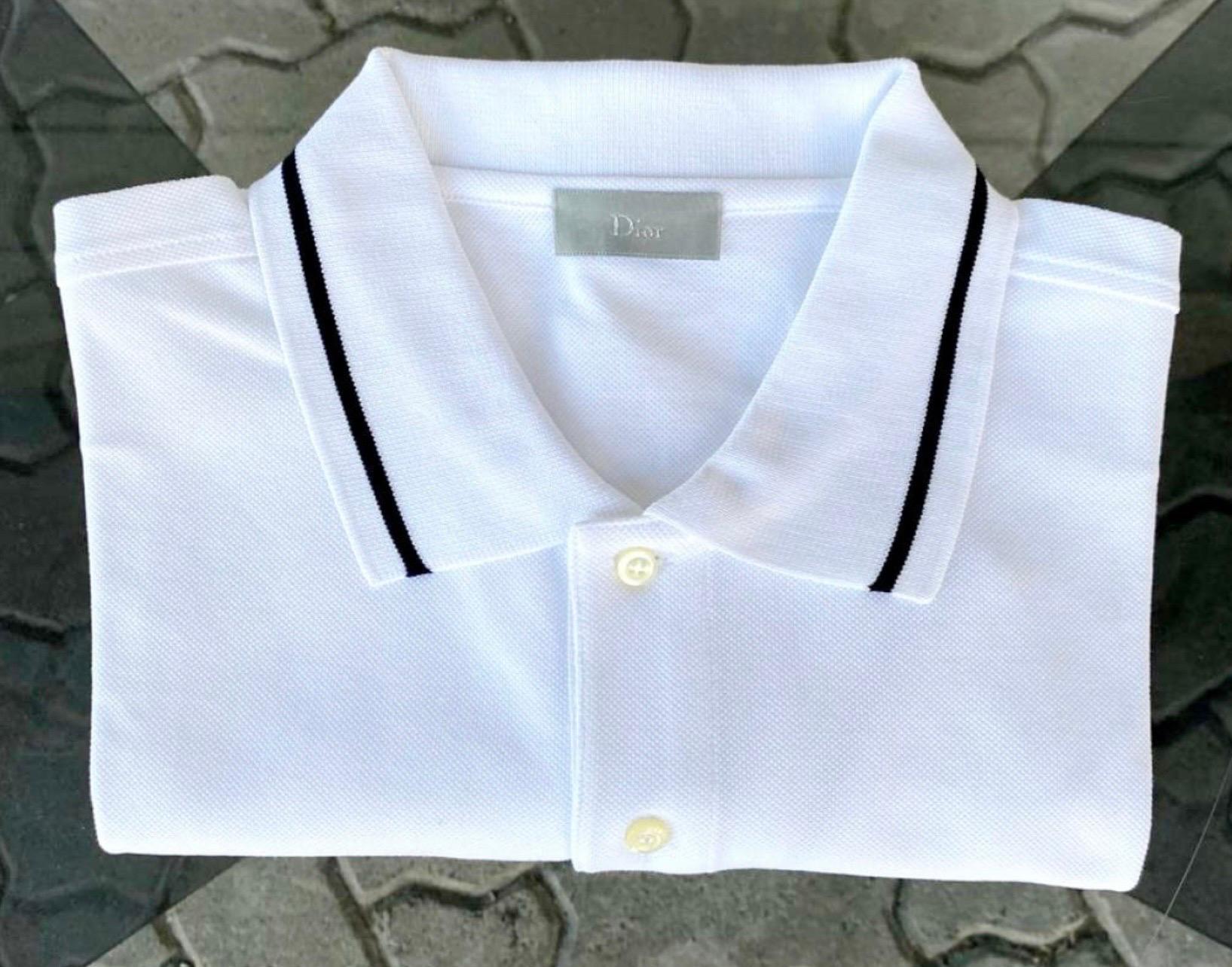 Blue Dior white cotton polo bee T-shirt.  For Sale