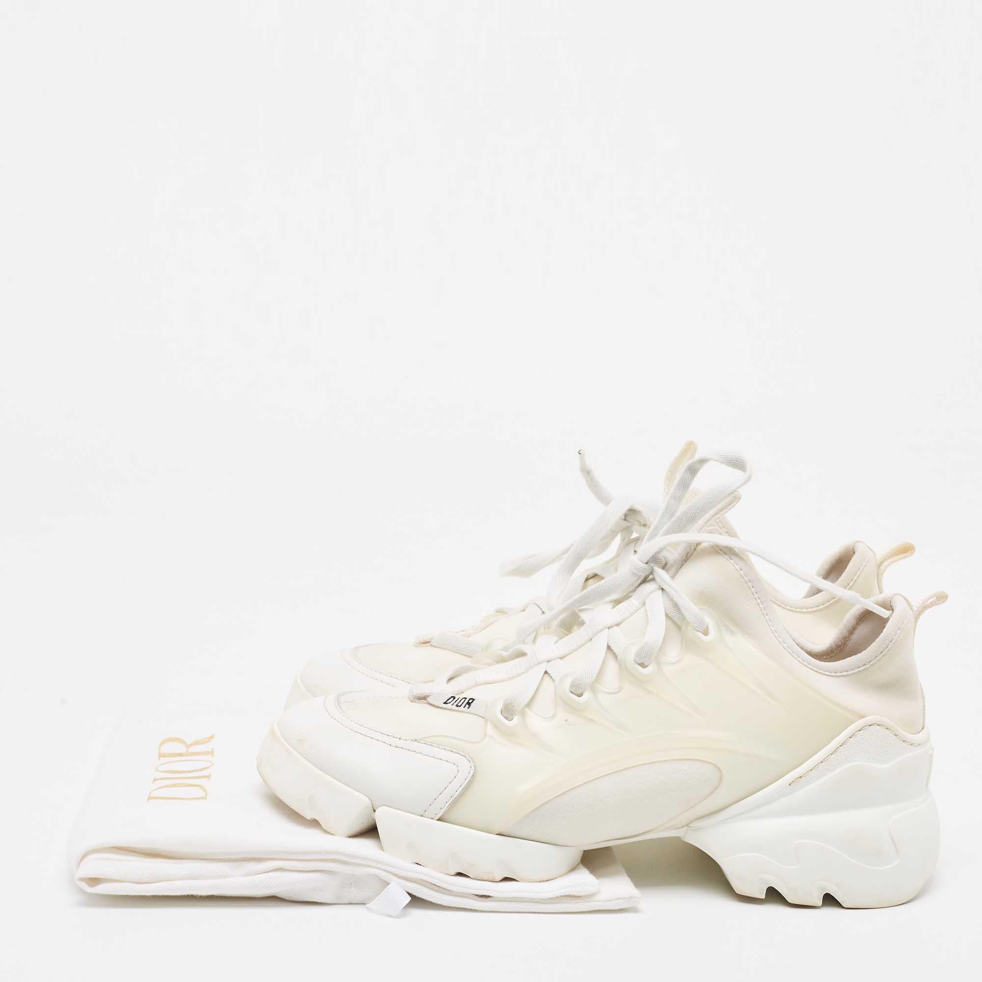 Dior White Fabric and PVC D-Connect Lace Up Sneakers Size 38 For Sale 4