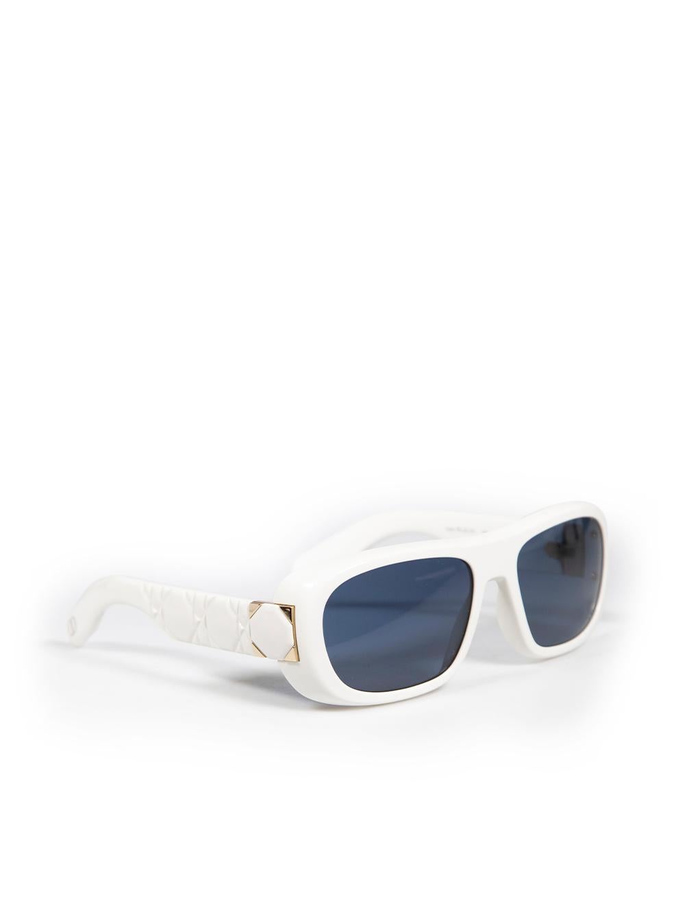 CONDITION is Never worn, with tags. No visible wear to sunglasses is evident on this new Dior designer resale item. These sunglasses come with original case, box, and lens cleaner.
 
 
 
 Details
 
 
 White
 
 Acetate
 
 Sunglasses
 
 Square frame
