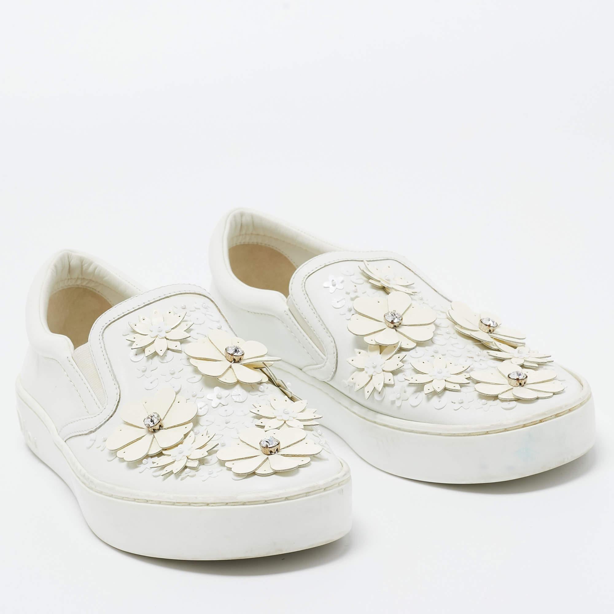 Dior White Leather Daisy Flower Embellished Slip On Sneakers Size 37.5 1