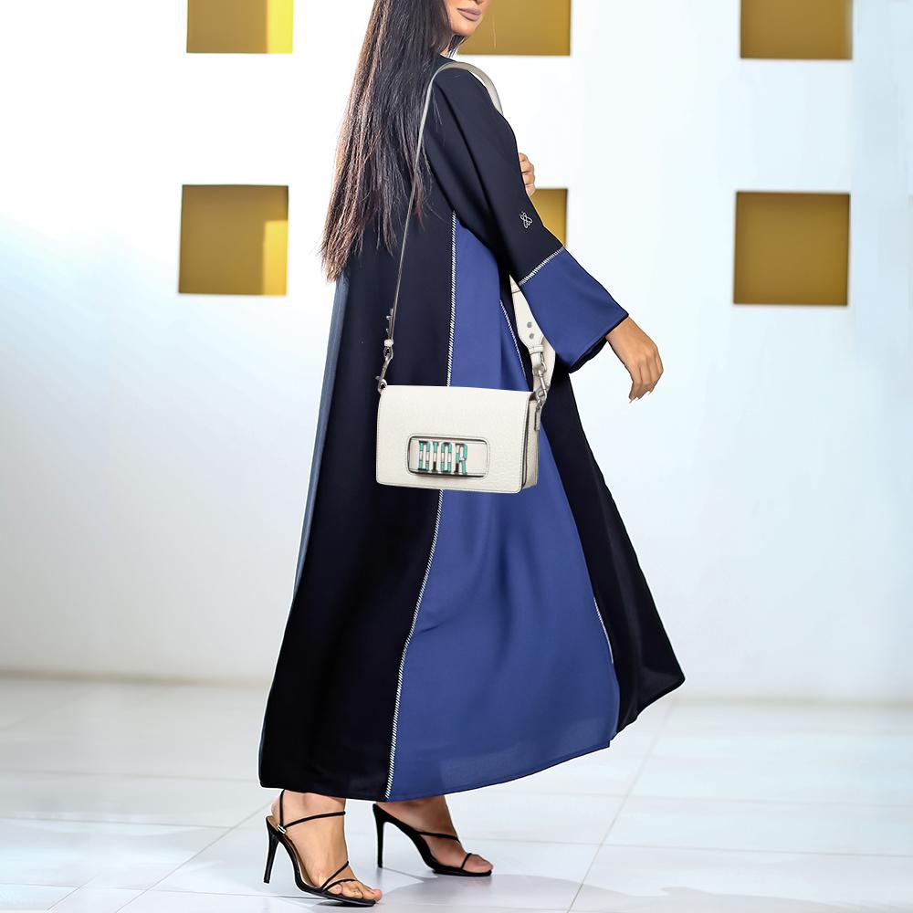 Dior White Leather Dio(r)evolution Shoulder Bag In Good Condition In Dubai, Al Qouz 2