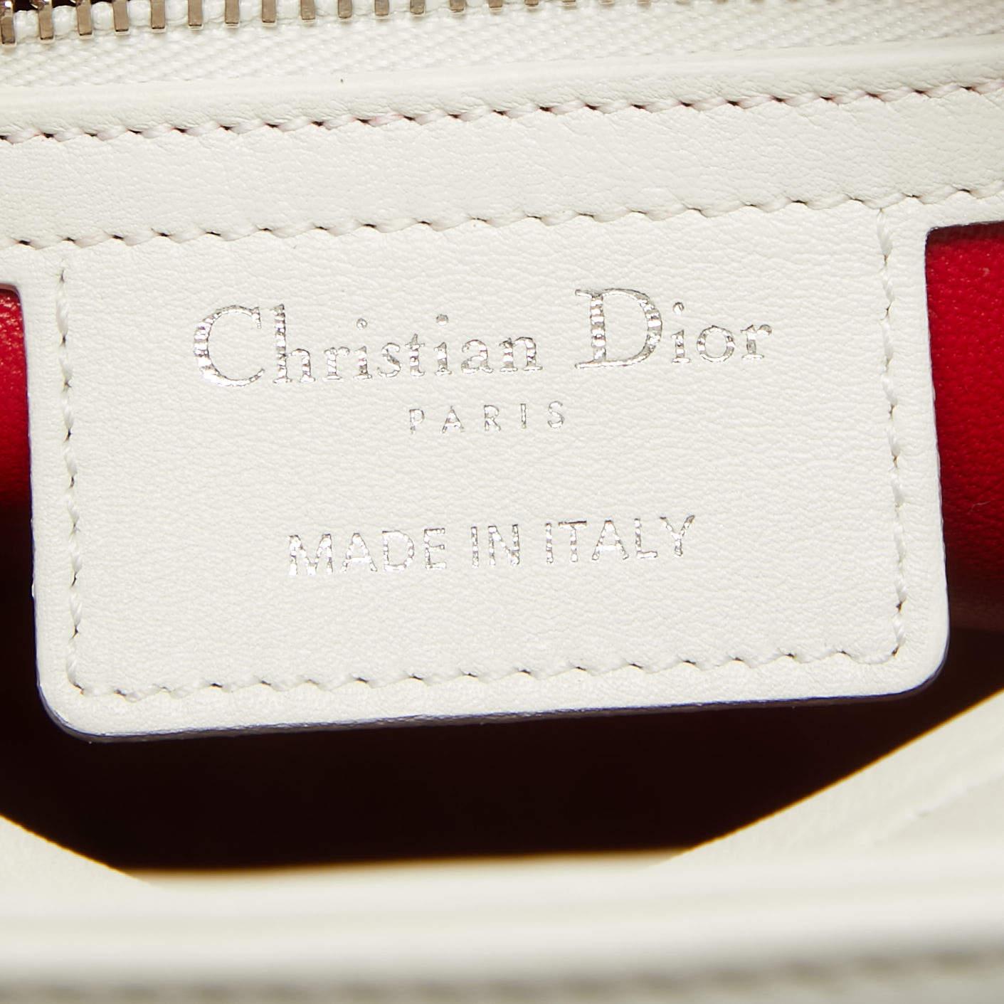 Dior Medium Lady Dior Weißes Leder Medium Pailletten und bestickte Lady Dior Tote im Angebot 8