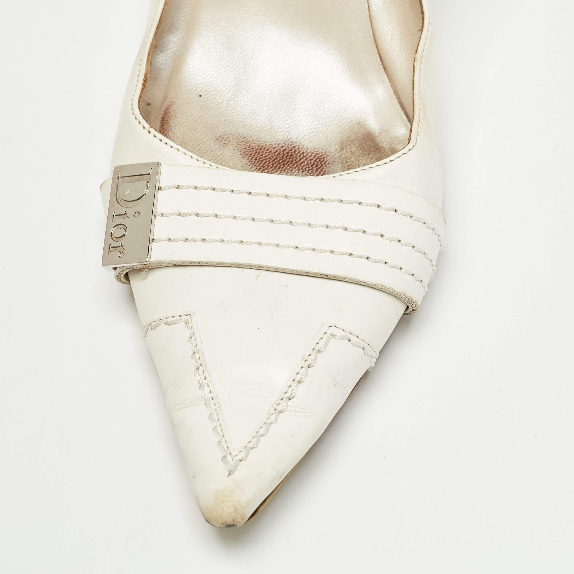 Dior White Leather Pointed Toe Pumps Size 38.5 For Sale 3