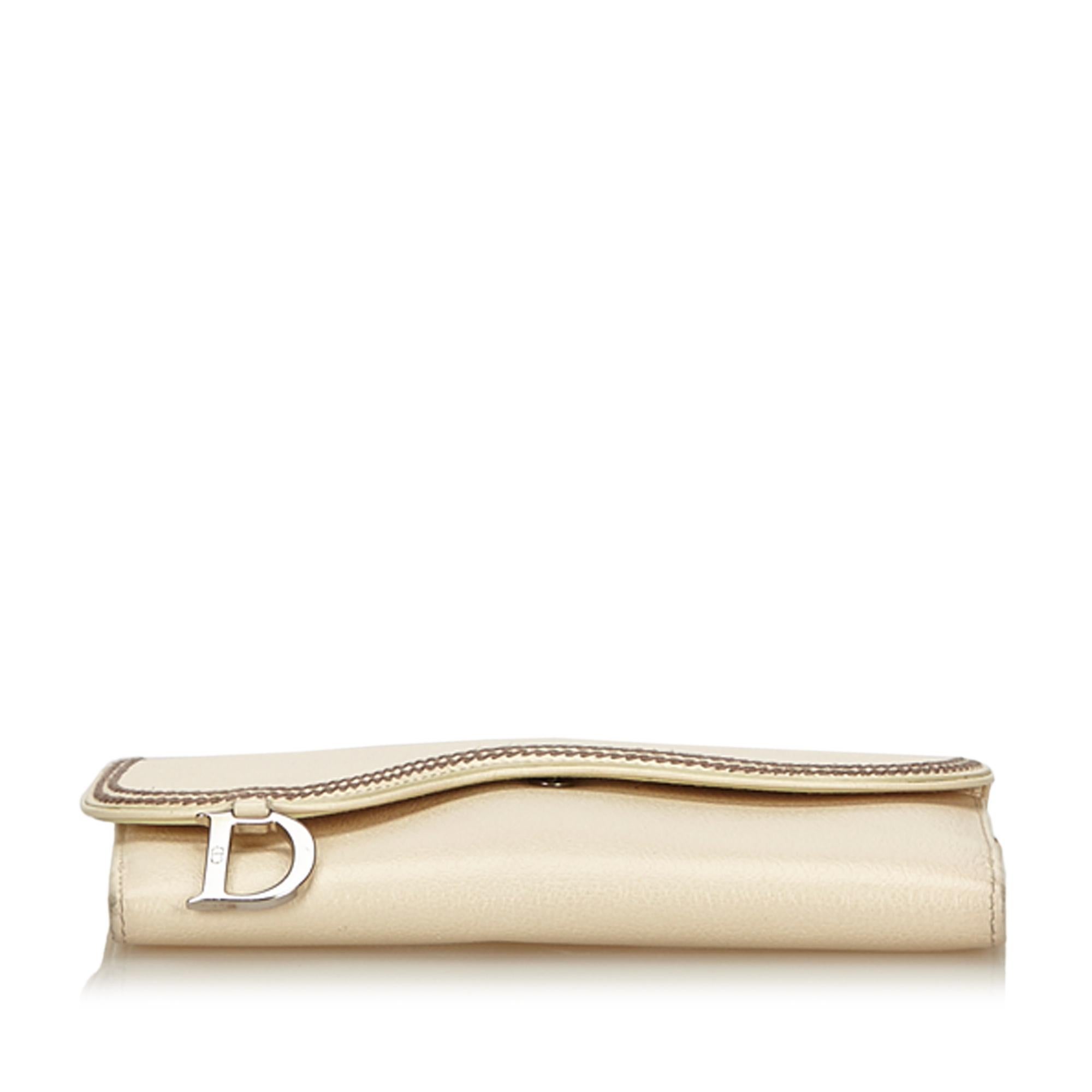 Women's Dior White Leather Saddle Wallet For Sale