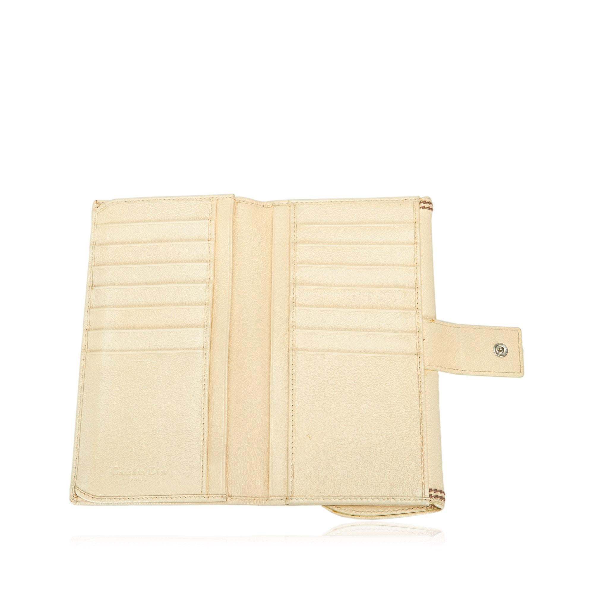 Dior White Leather Saddle Wallet For Sale 3