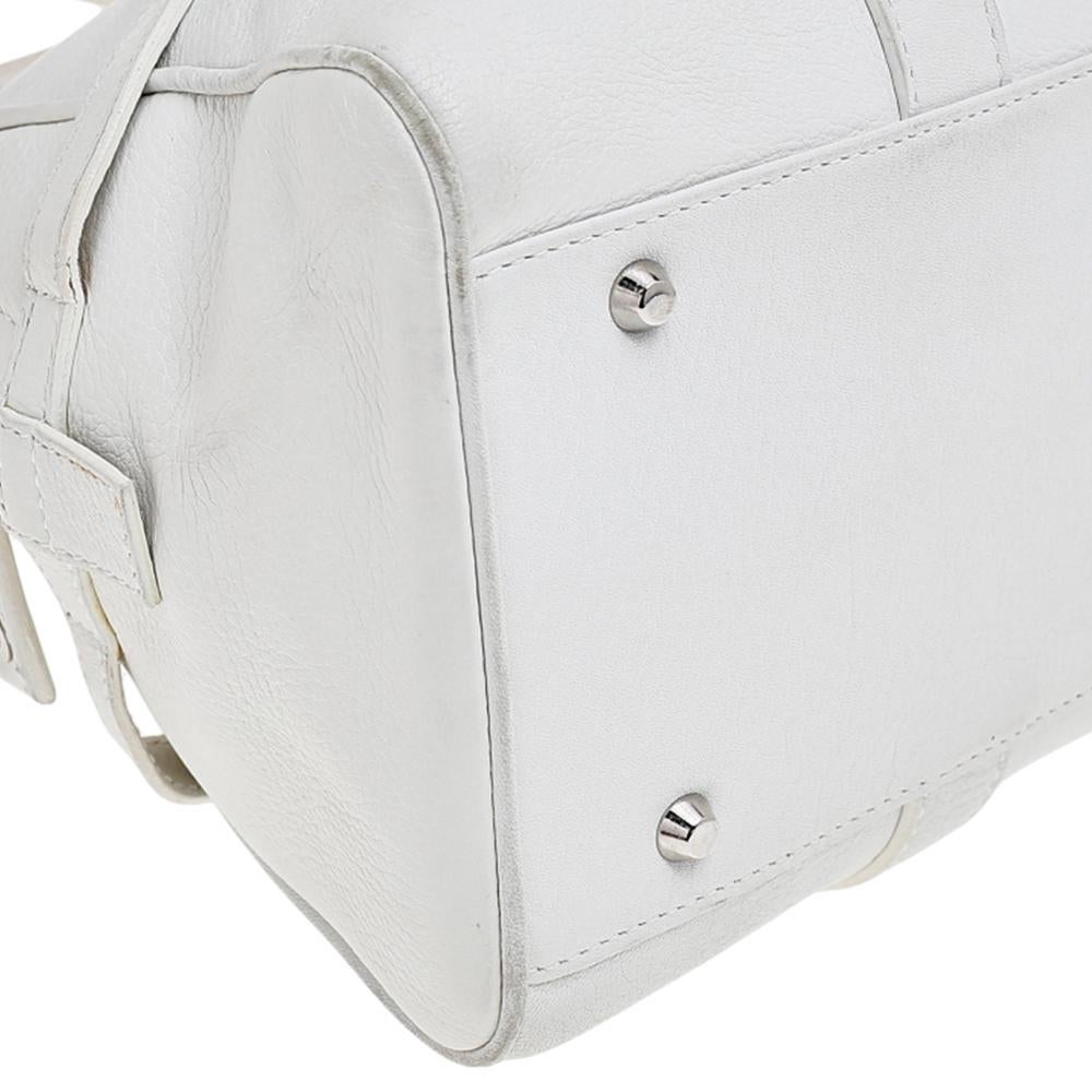 Dior White Leather Vintage Logo Charms Boston Bag In Good Condition In Dubai, Al Qouz 2