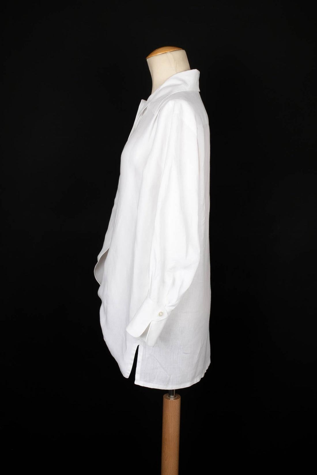 Dior White Linen Shirt In Good Condition For Sale In SAINT-OUEN-SUR-SEINE, FR