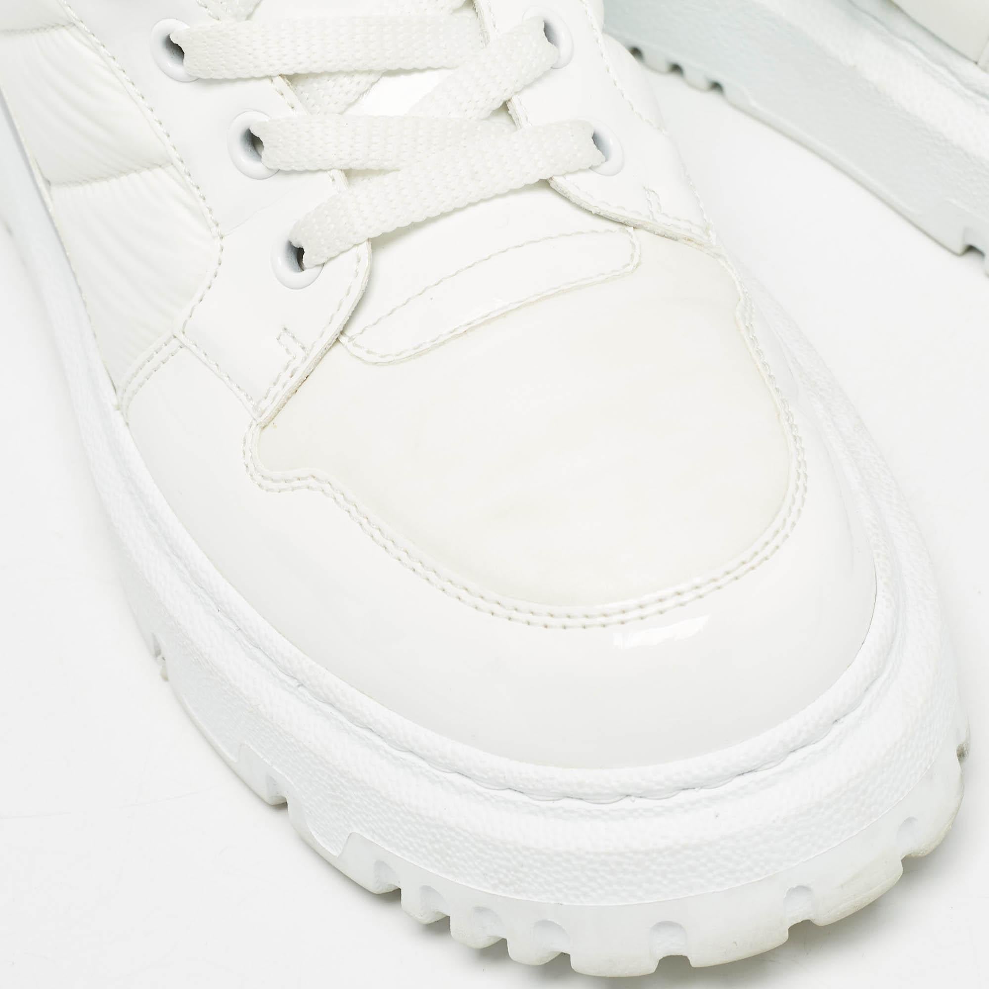 Dior White Mesh and Patent Leather D-Player High Top Sneaker Size 37.5 For Sale 3