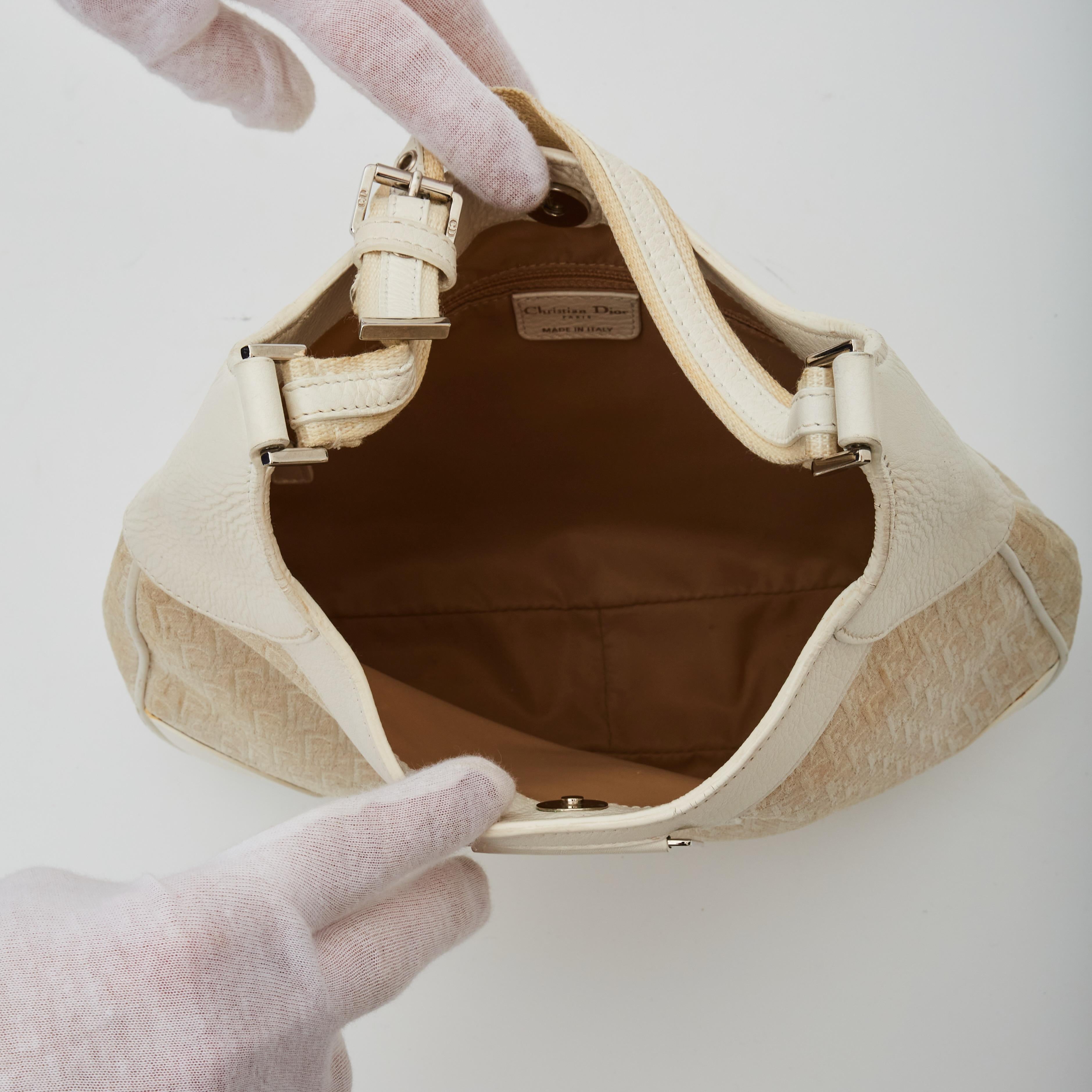 Dior Weiße Monogramm Diorissimo Trotter Umhängetasche (2006) 1