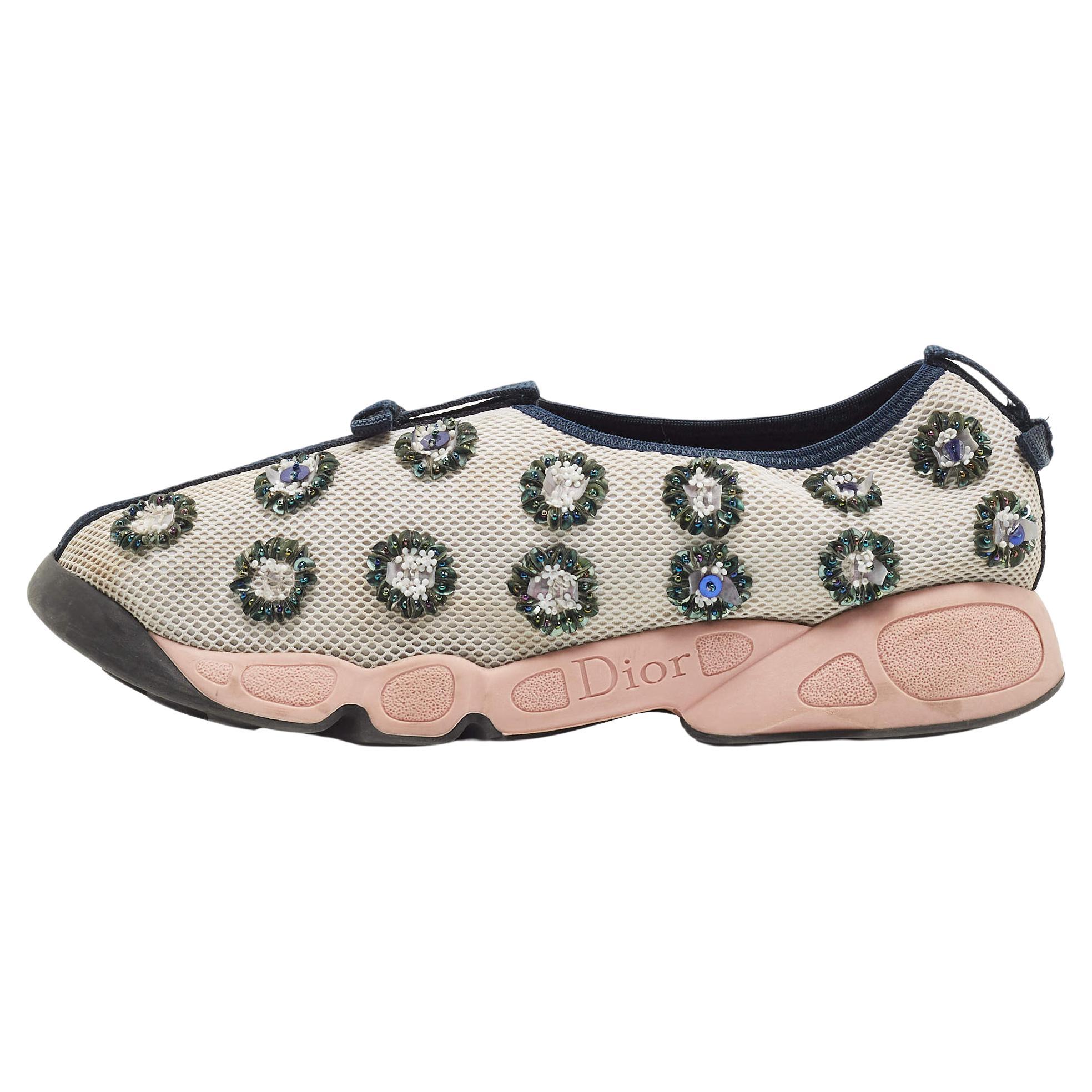 Dior White/Navy Blue Embellished Mesh Fusion Sneakers Size 39 For Sale