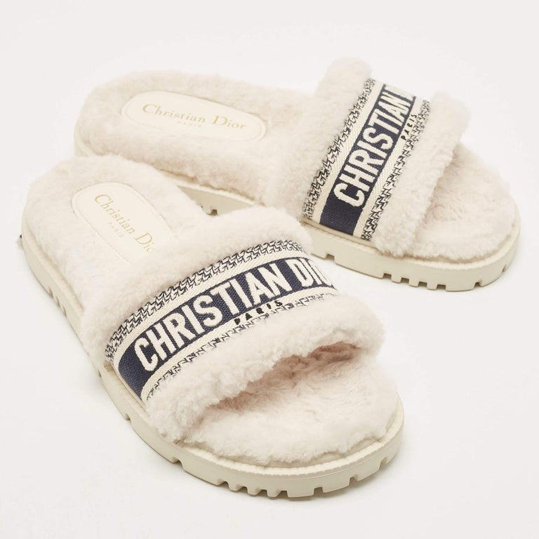 Dior White/Navy Blue Shearling Fur and Logo Canvas Dway Flat