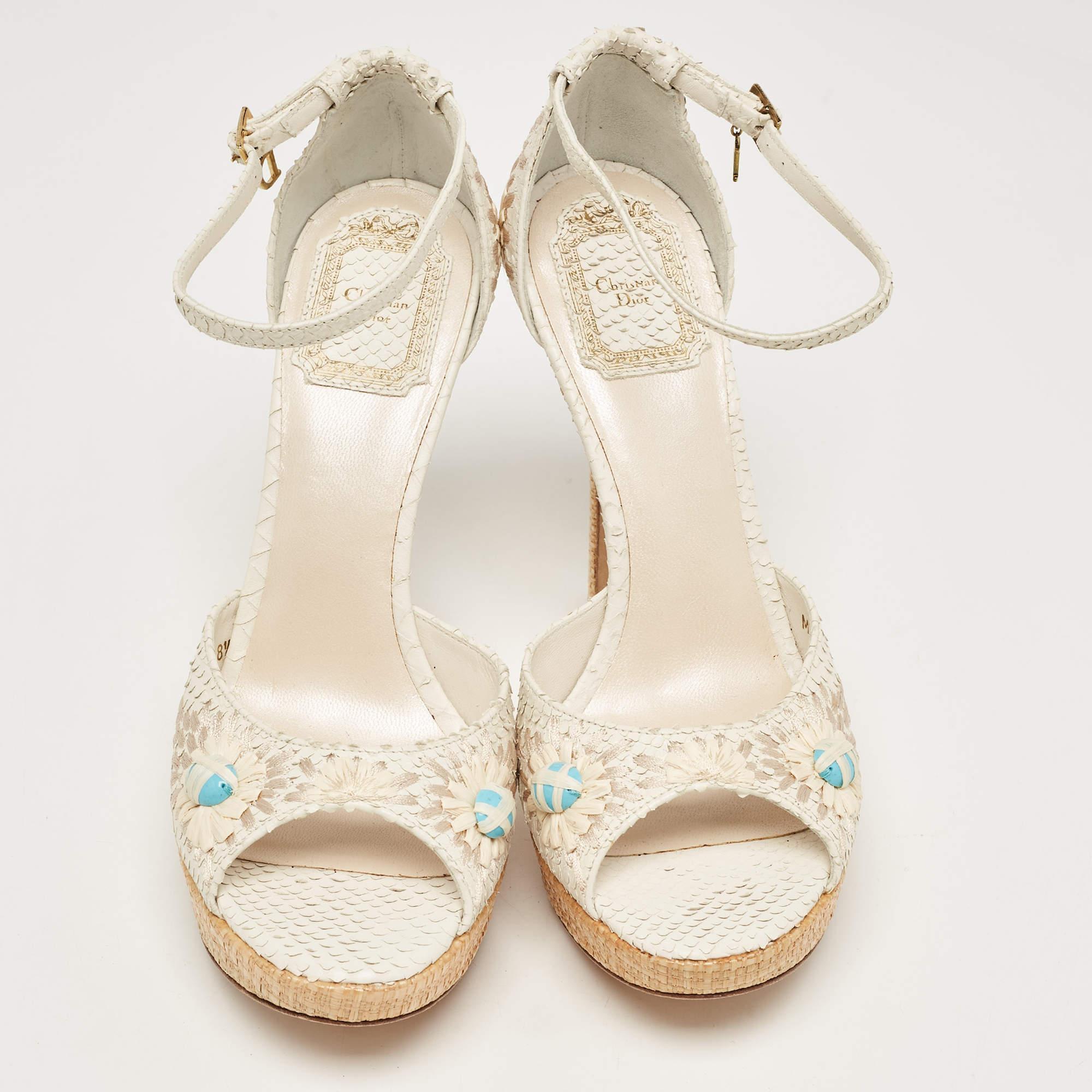 Dior White Python Floral Embroidered Raffia Platform Ankle Strap Sandals Size 38 In New Condition In Dubai, Al Qouz 2