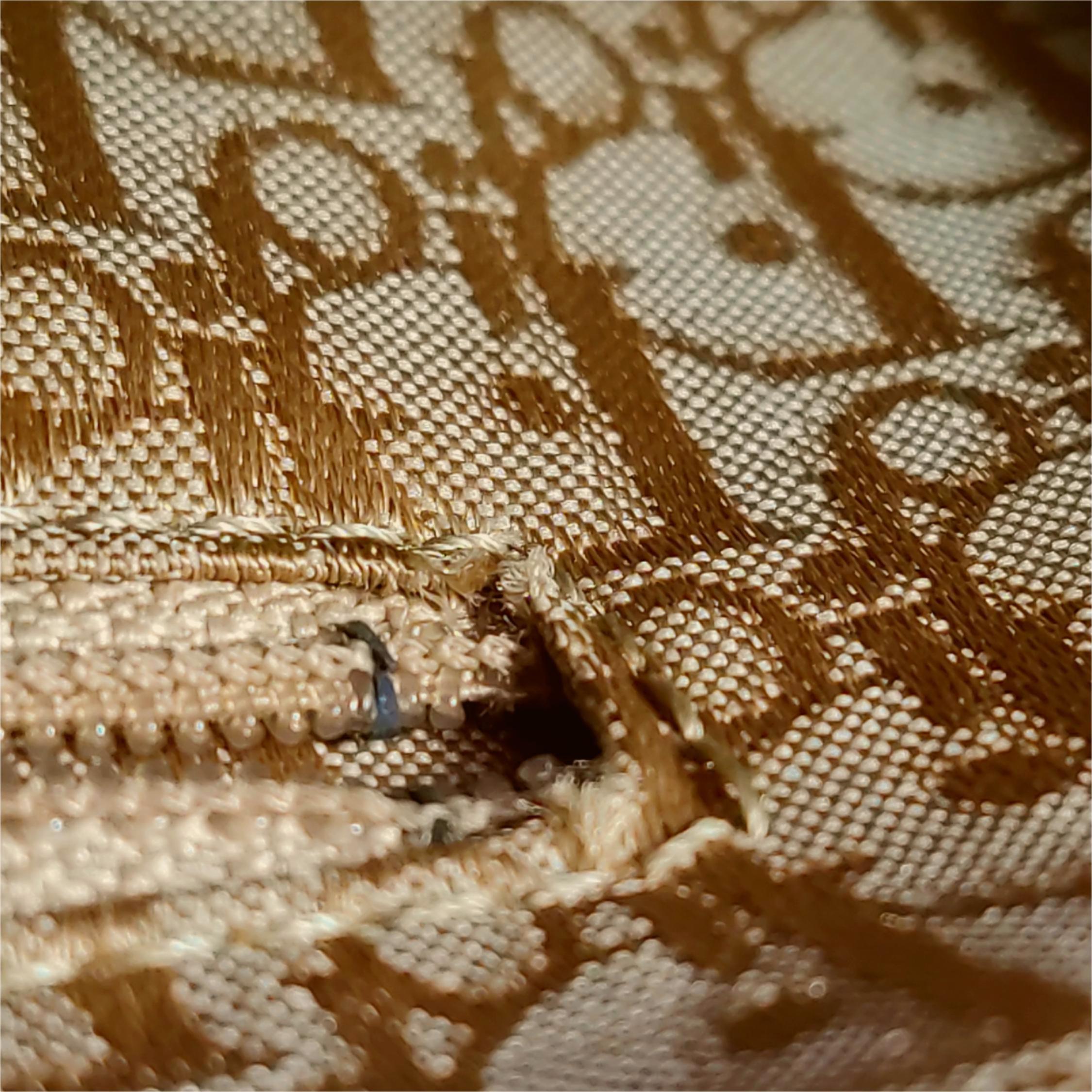 Sac Boston Dior en osier avec broderie florale en cuir rose en vente 4