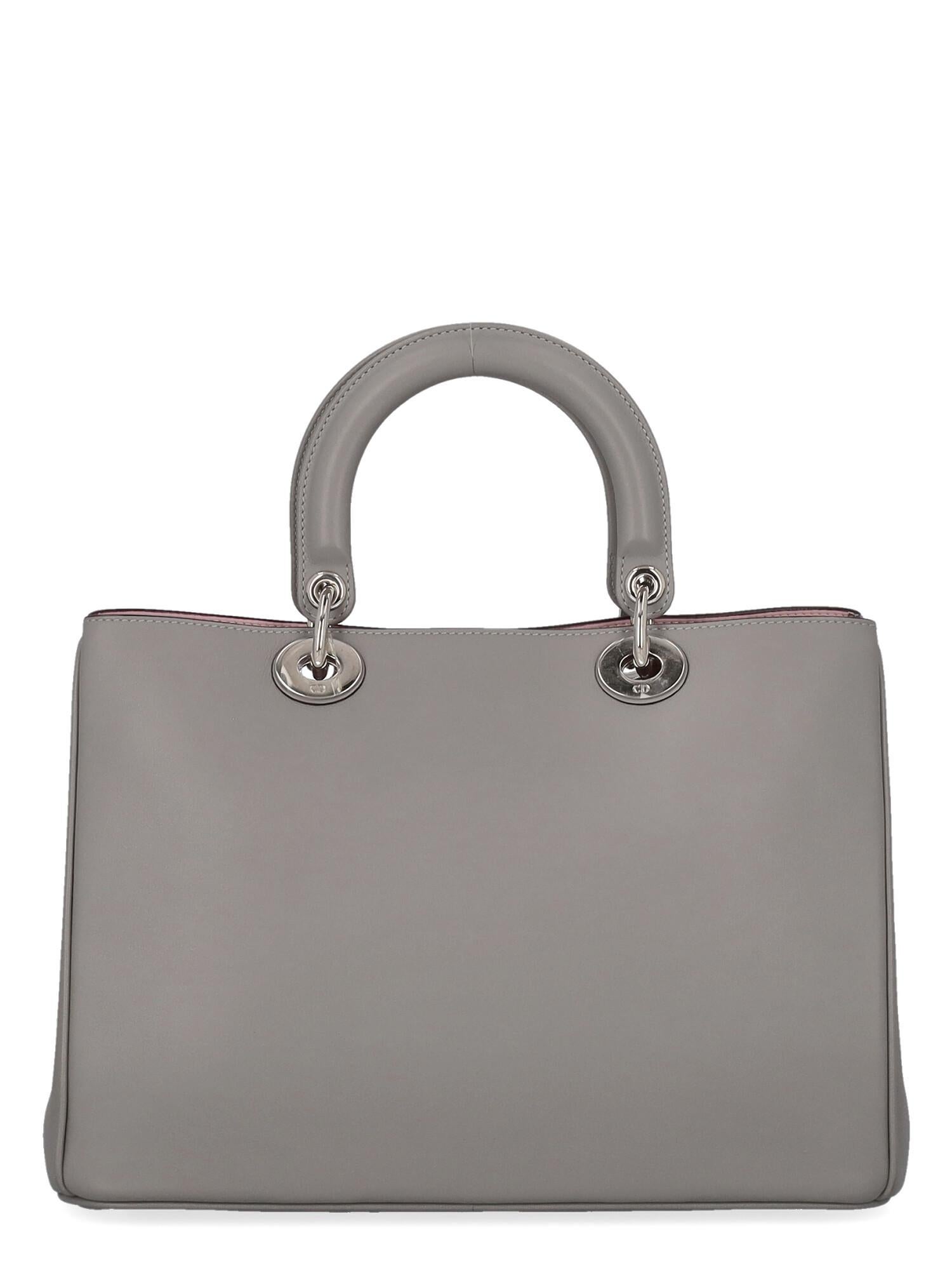 Dior Women Handbags Diorissimo Grey Leather  In Good Condition In Milan, IT
