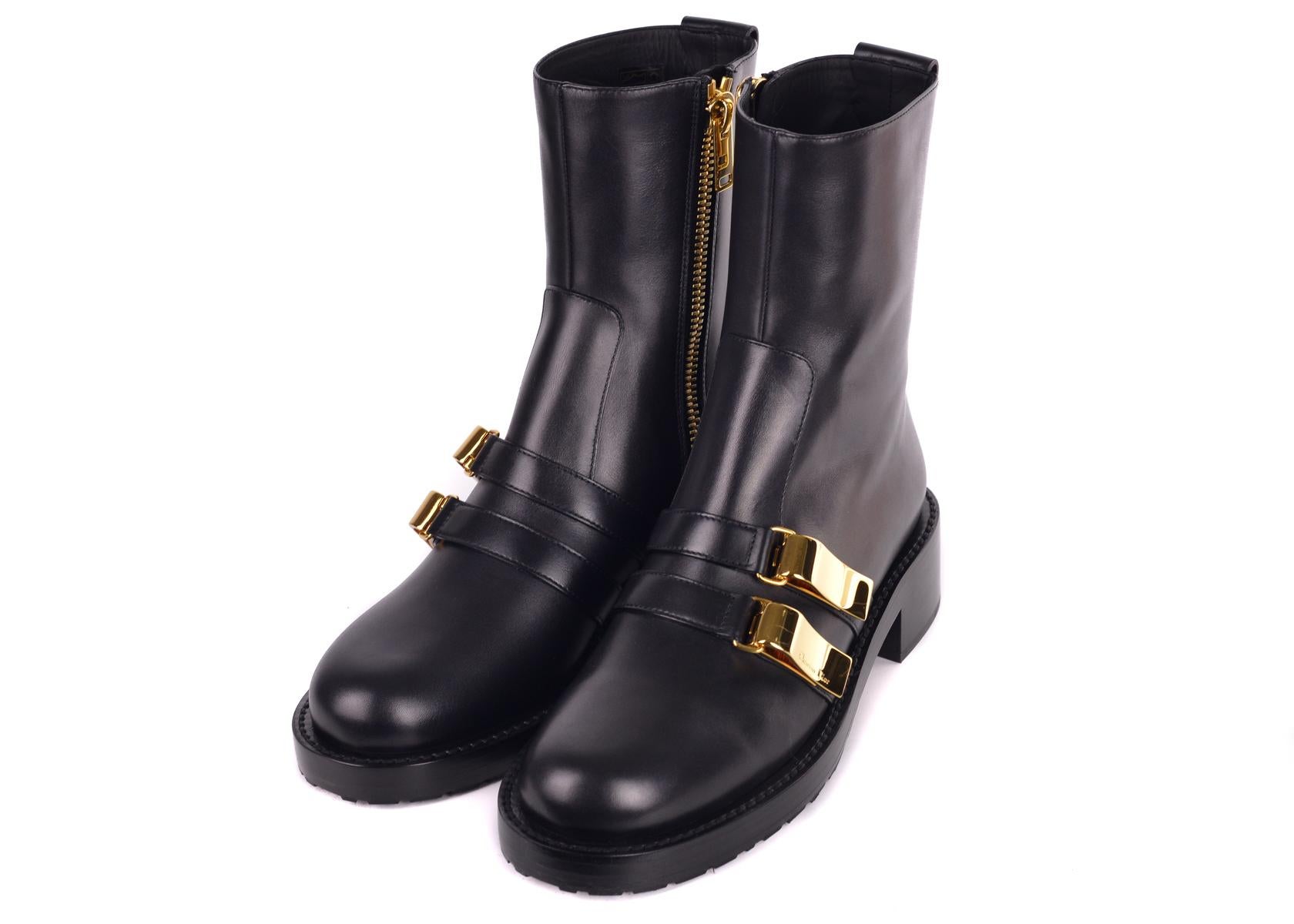 Dior Women's Black Leather D-Race Ankle Boots im Zustand „Neu“ im Angebot in Brooklyn, NY
