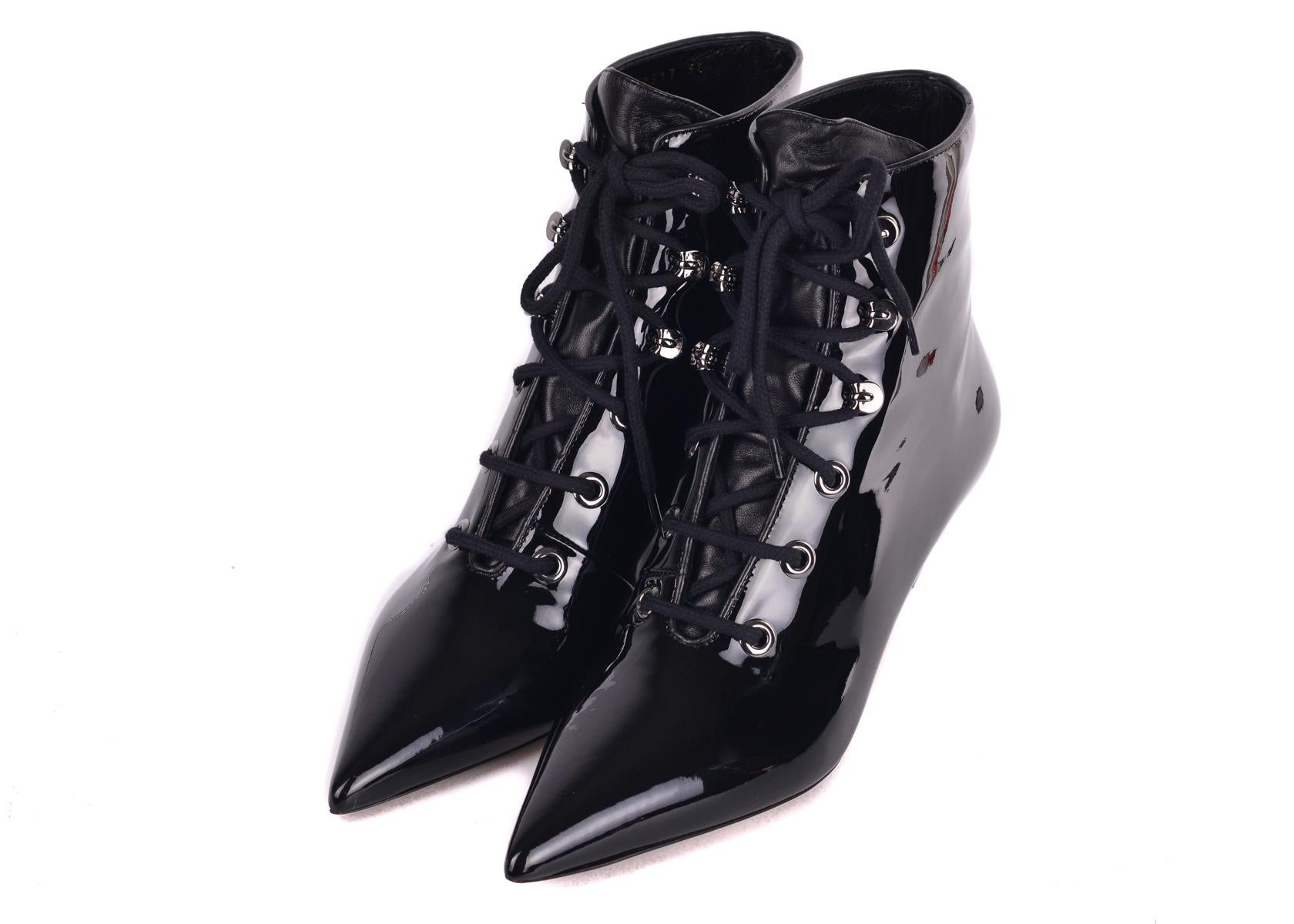 Dior Women's I-Dior Black Patent Leather Lace Up Boots For Sale 1