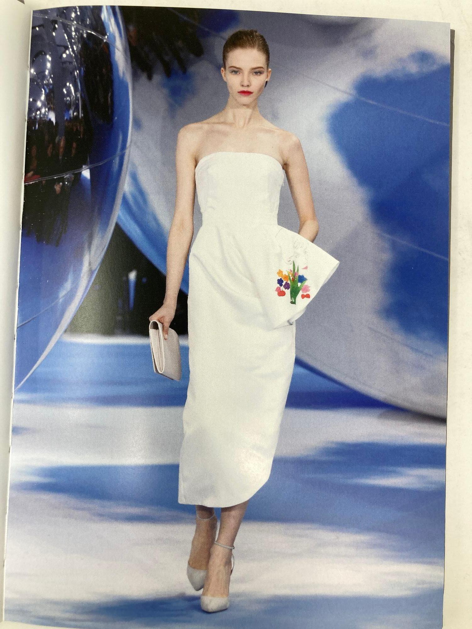 DIOR Women's Runway Show Lookbook Collection Autumn Winter 2013-2014 In Good Condition For Sale In North Hollywood, CA